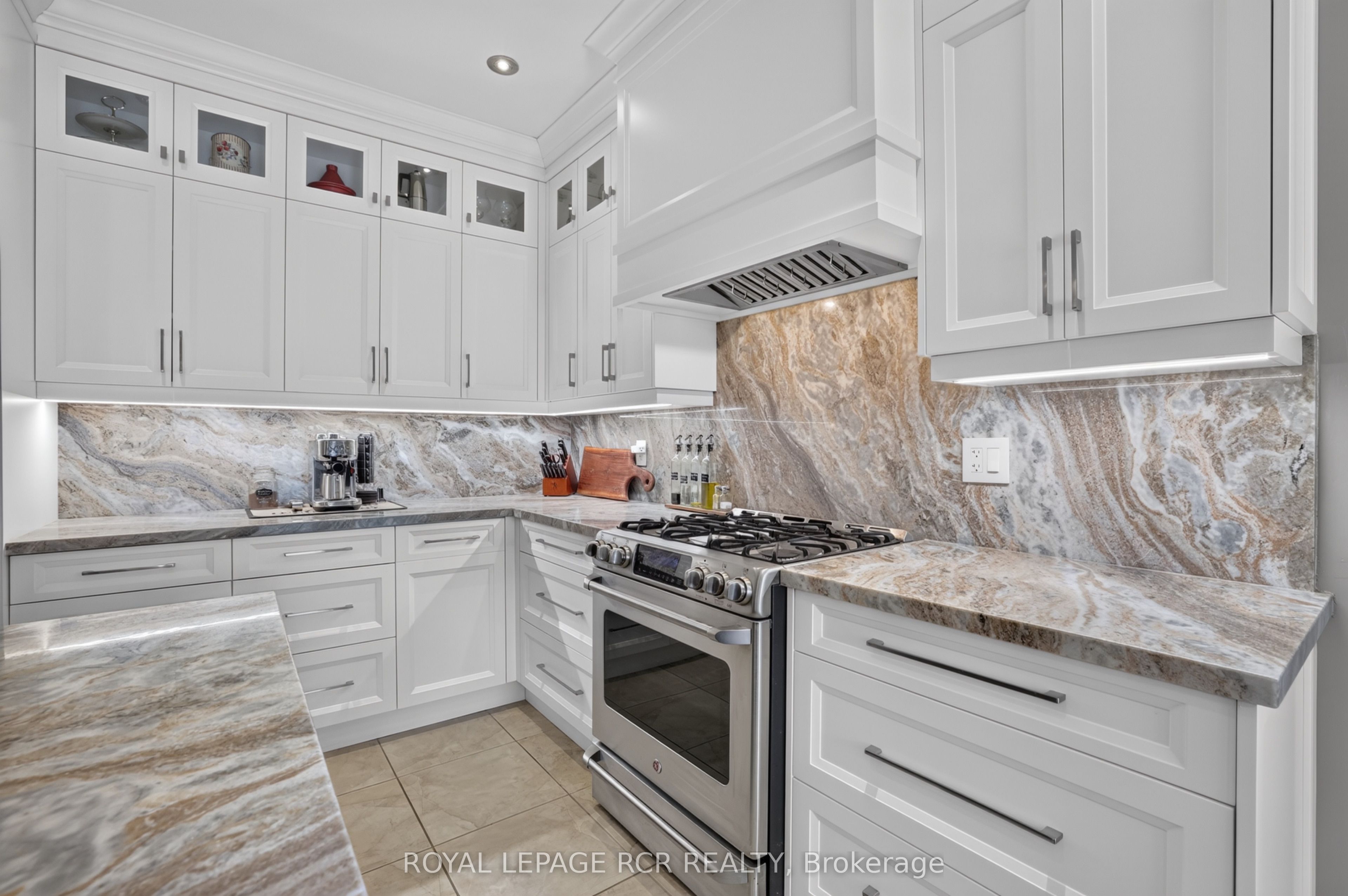 30 Borland Crescent Property Photo 10