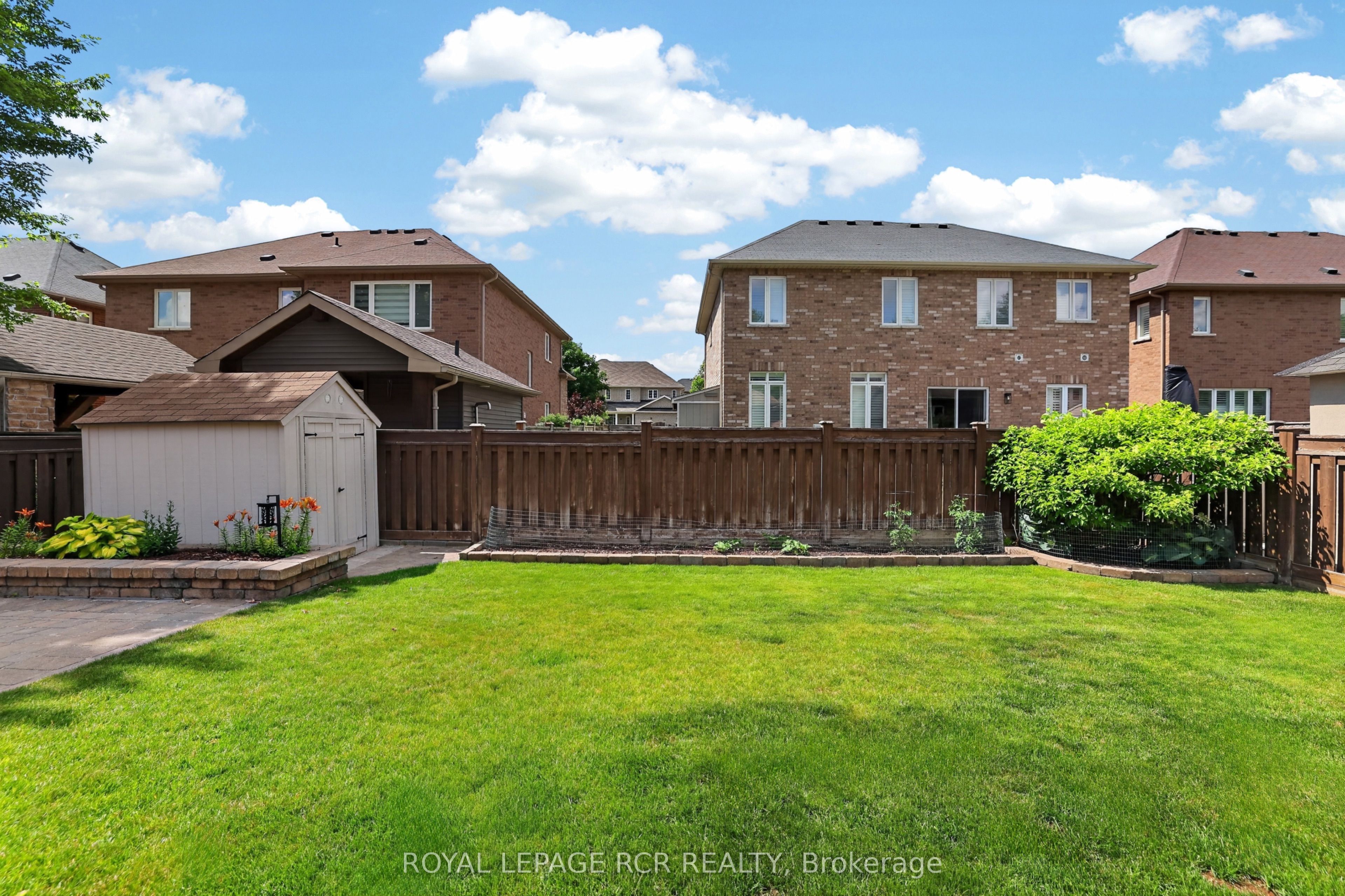 30 Borland Crescent Property Photo 43