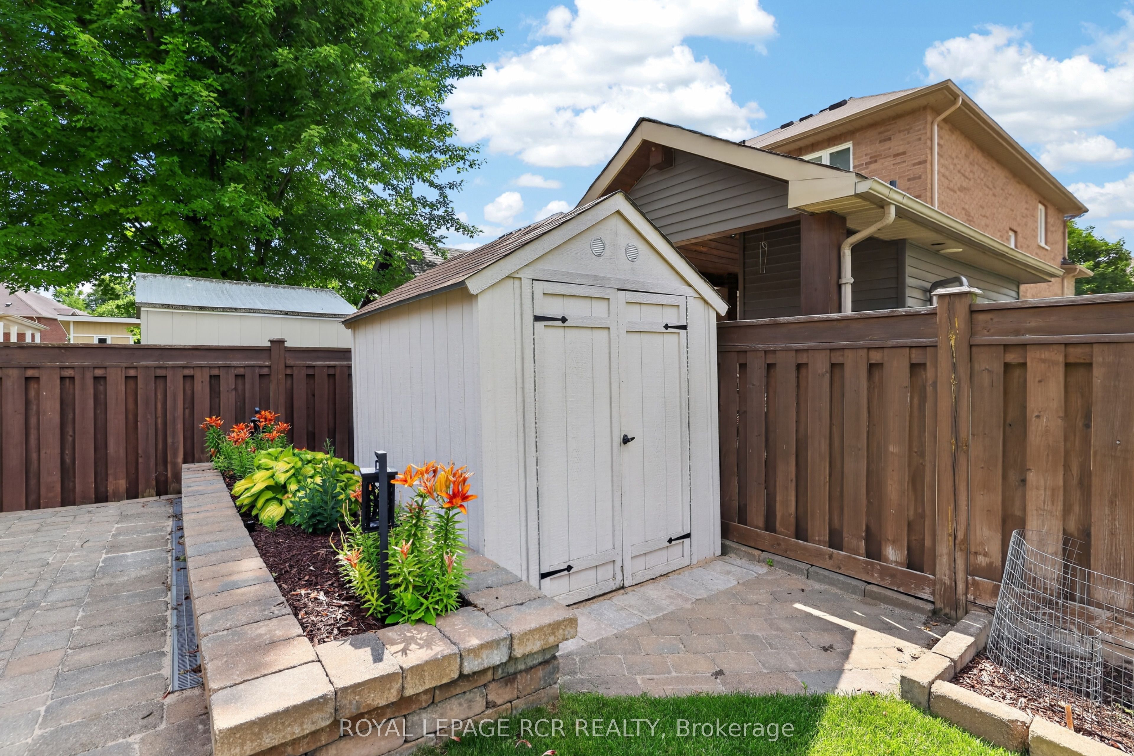 30 Borland Crescent Property Photo 44