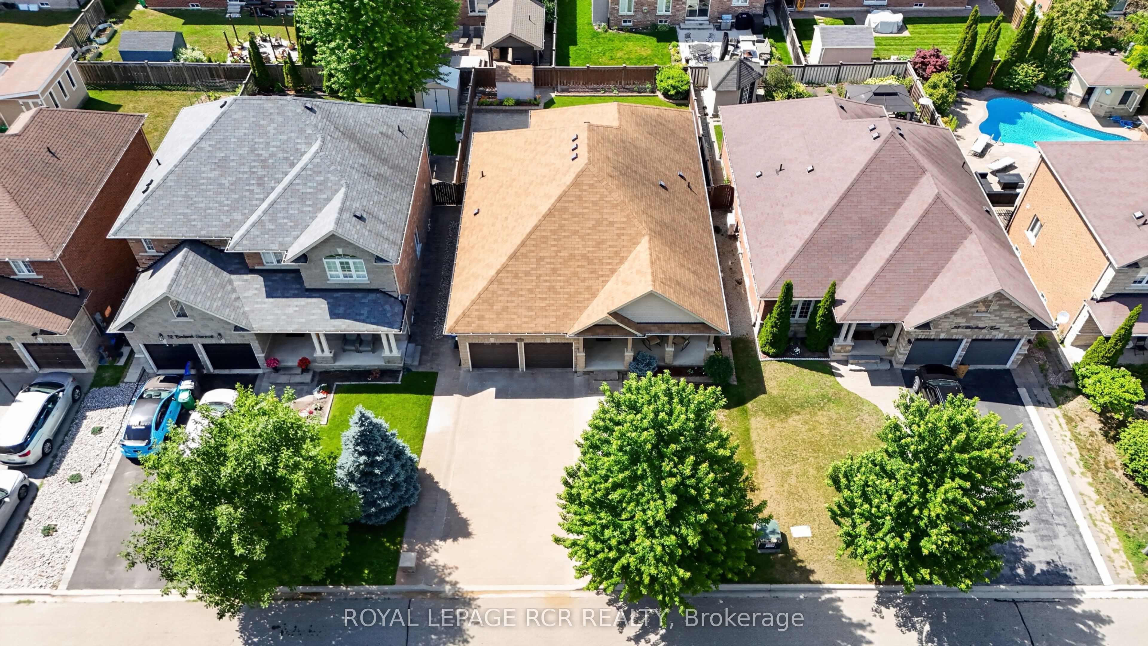 30 Borland Crescent Property Photo 45