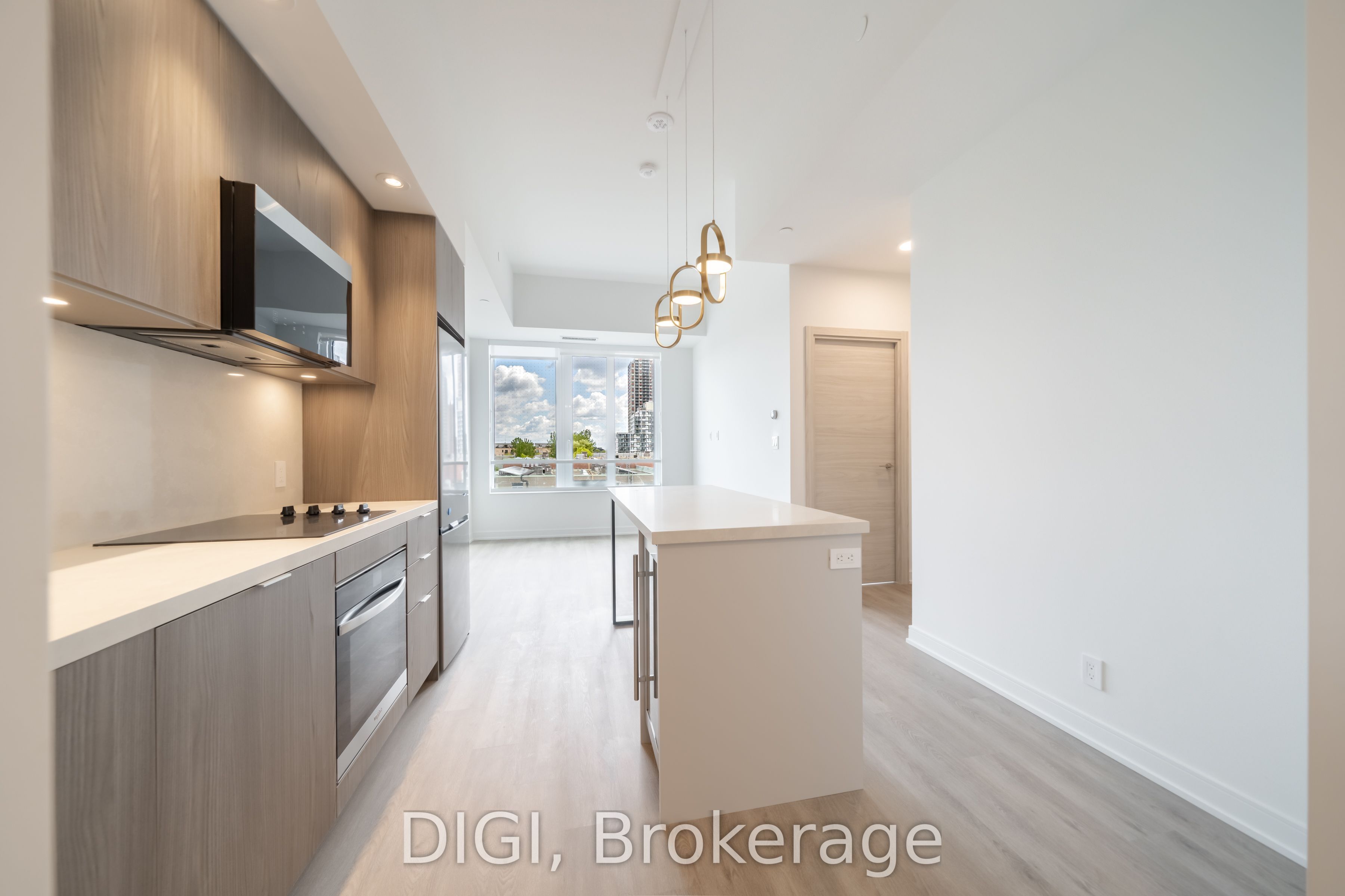 485 Perth Avenue E438 Property Photo 2
