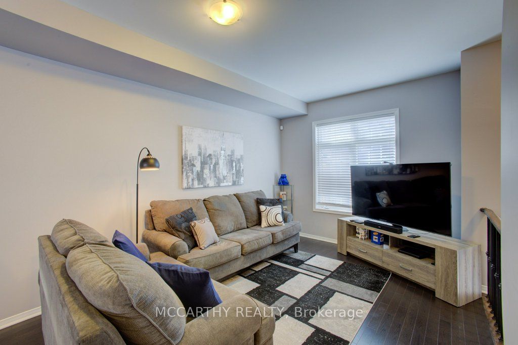 60 First Street 14 Property Photo 5