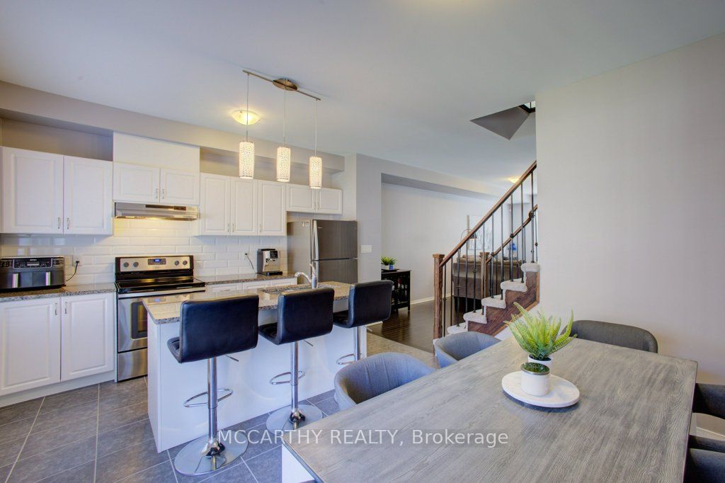 60 First Street 14 Property Photo 14