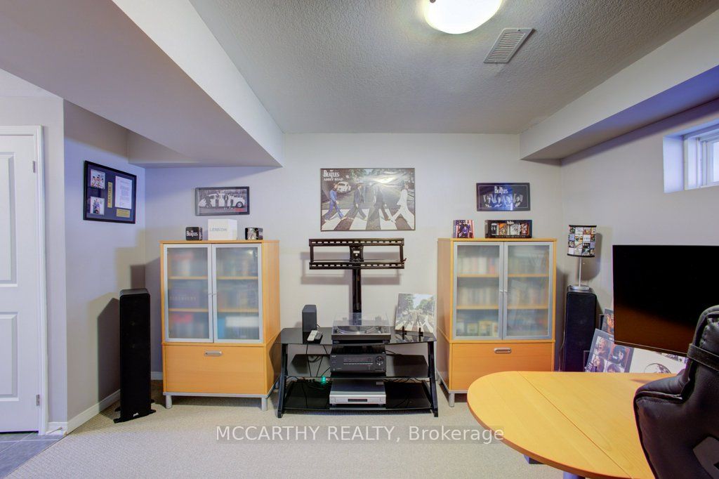 60 First Street 14 Property Photo 27