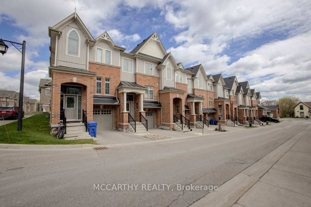 60 First Street 14 Property Photo 39
