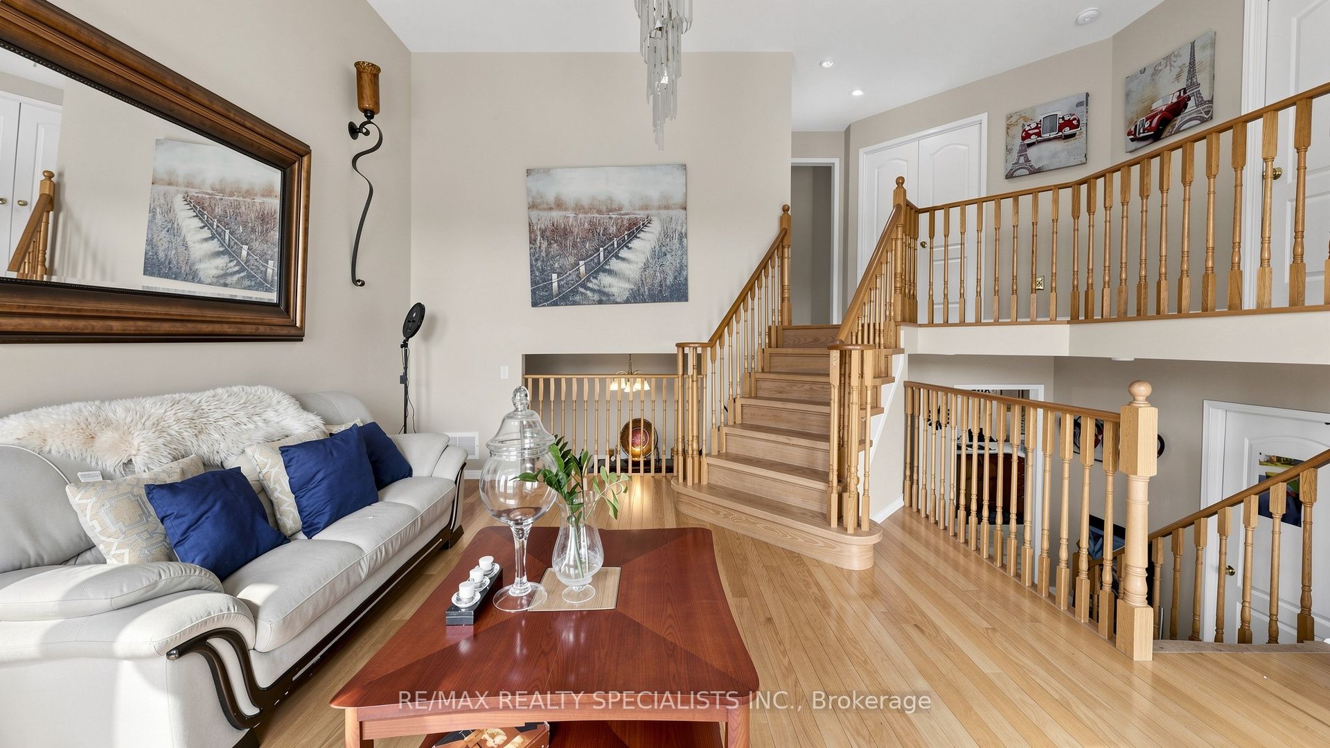 193 Queen Mary Drive Property Photo 25
