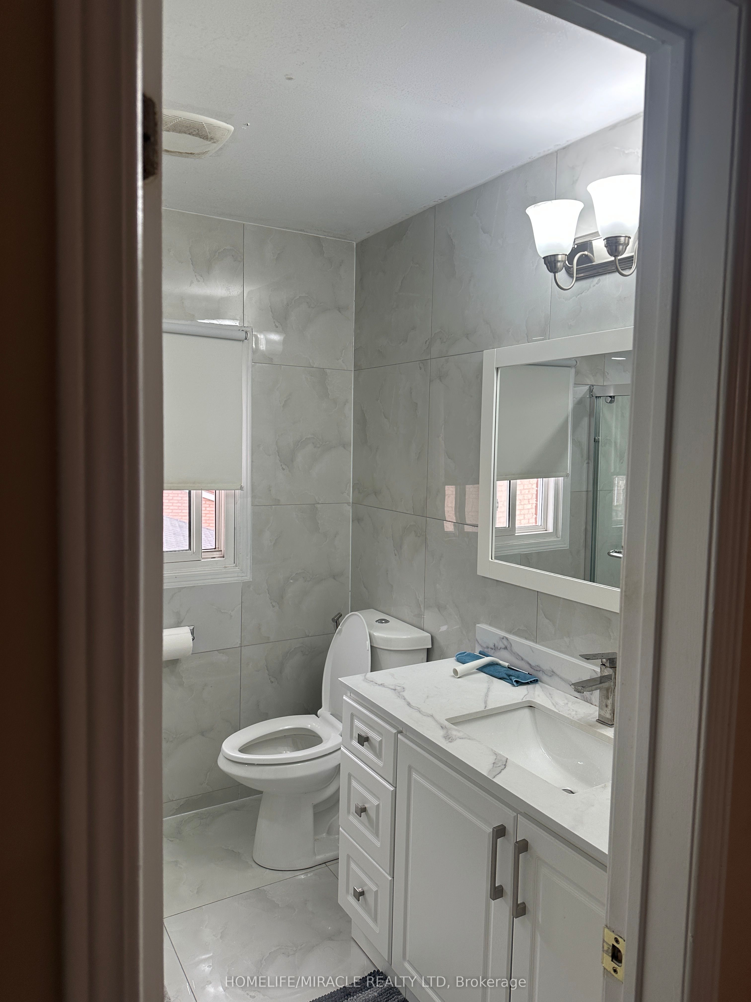7200 Harding Crescent Property Photo 22