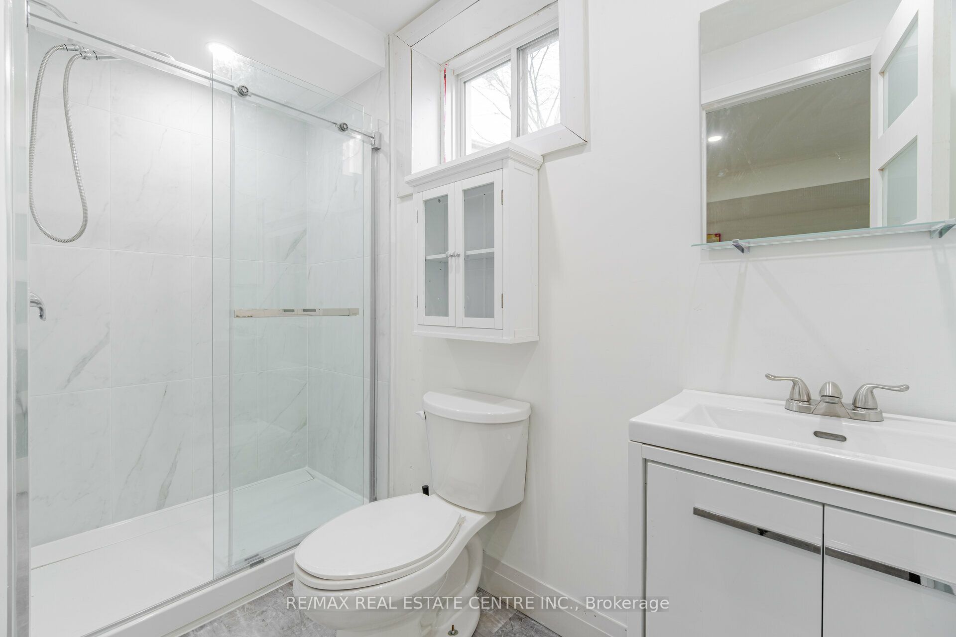 177 North Park Boulevard N Property Photo 22