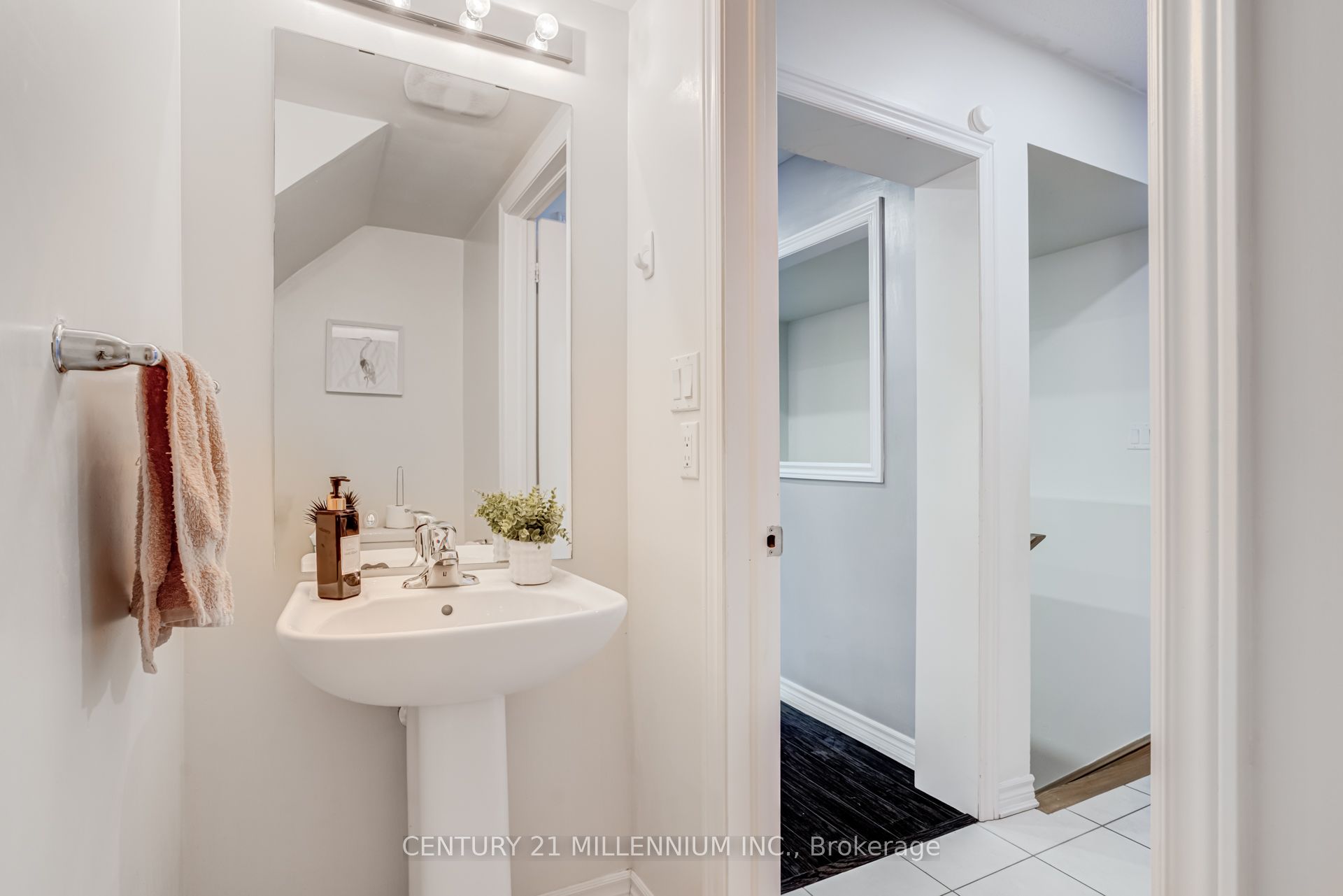 200 Veterans Drive 30 Property Photo 19
