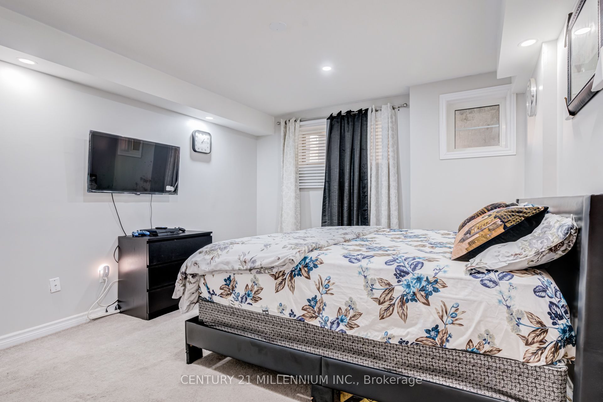 200 Veterans Drive 30 Property Photo 29