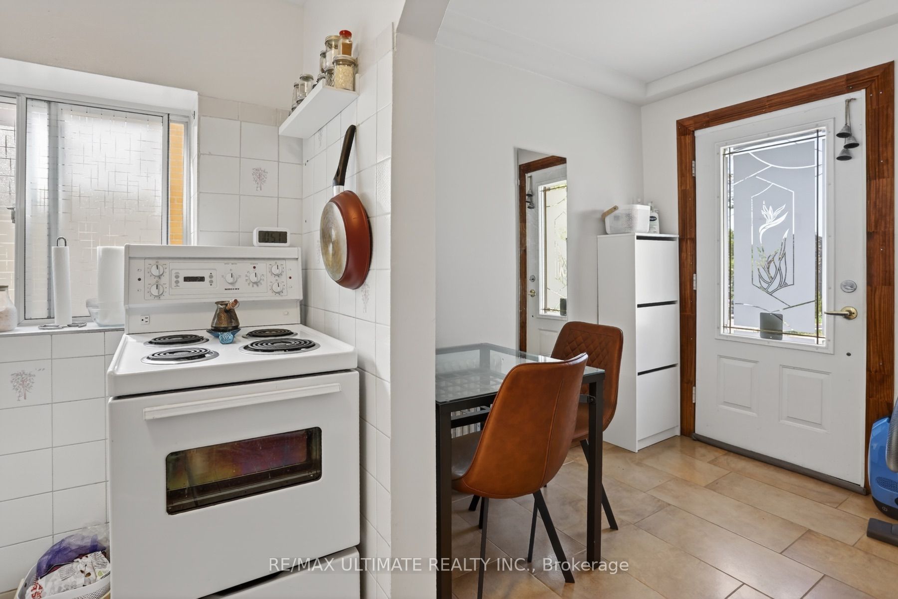 177 Varsity Road Property Photo 3