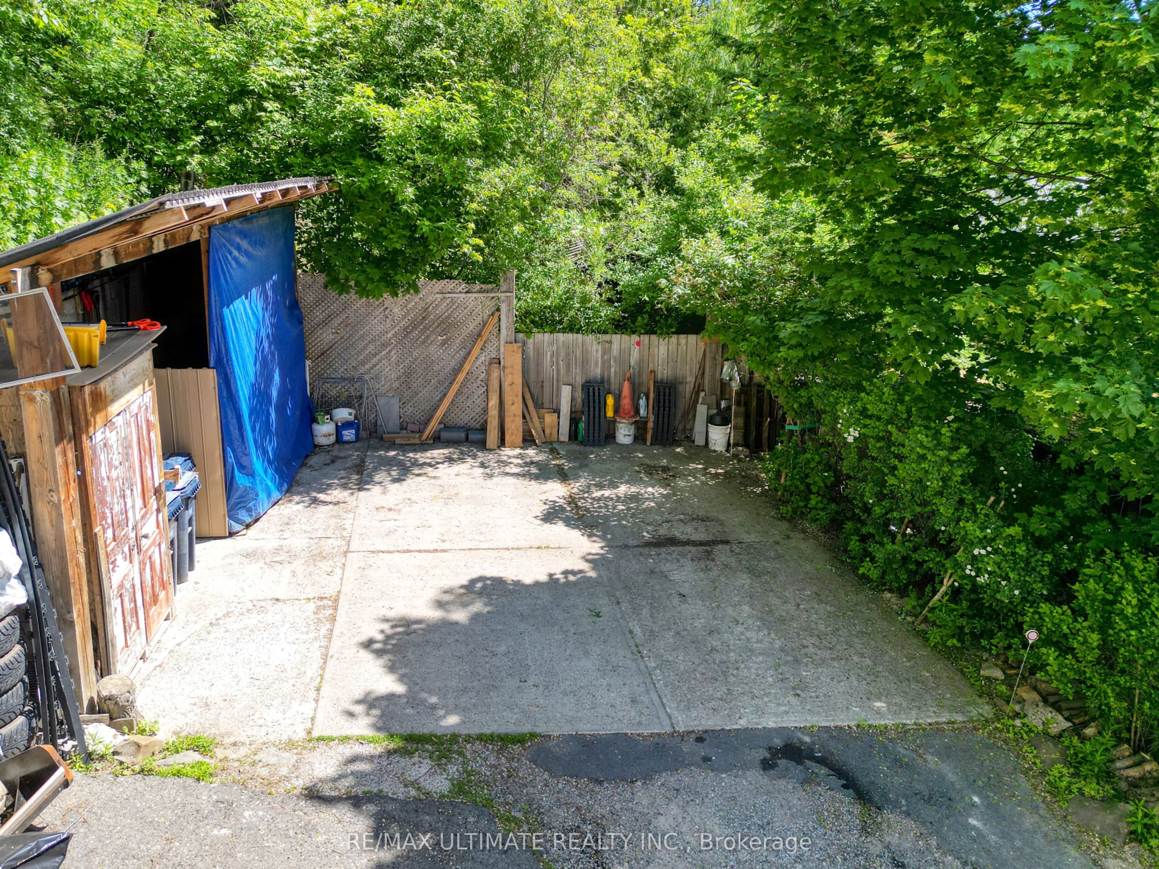 177 Varsity Road Property Photo 31