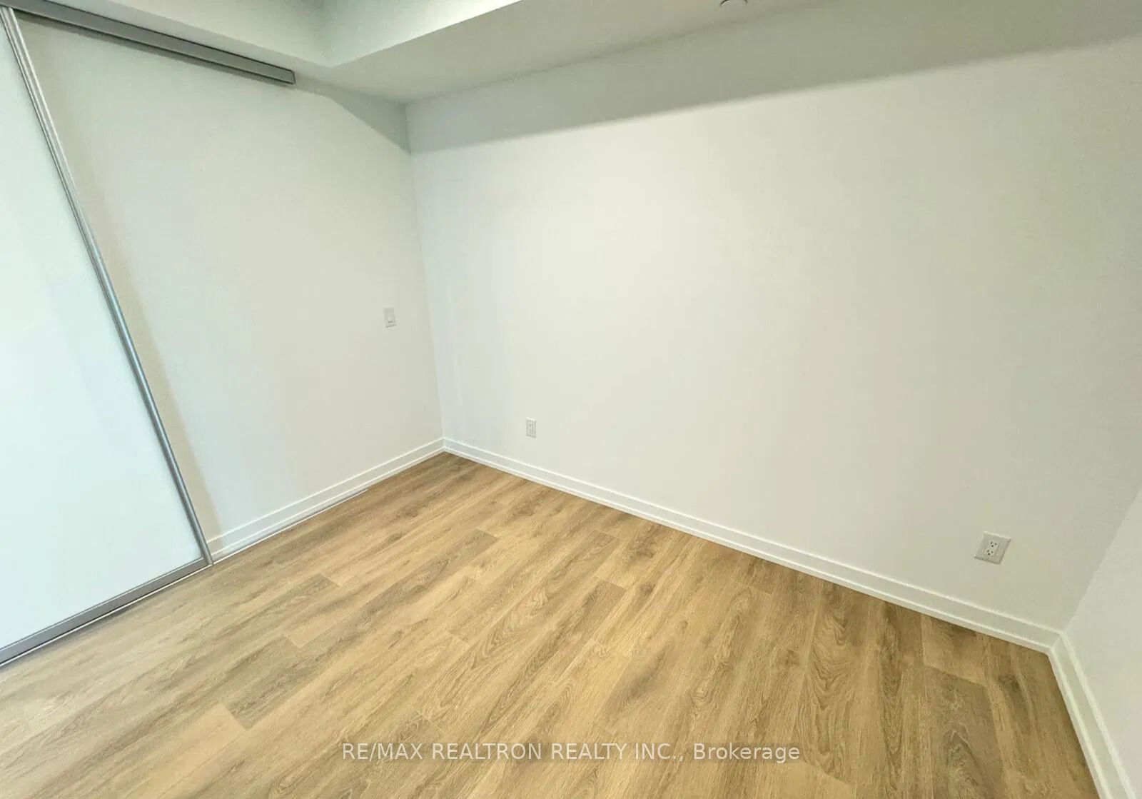 1100 Sheppard Avenue W 1033 Property Photo 25