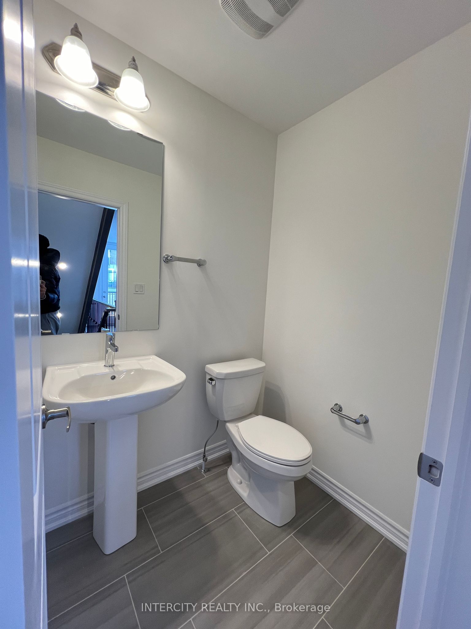 392 Tim Manley Avenue Property Photo 6