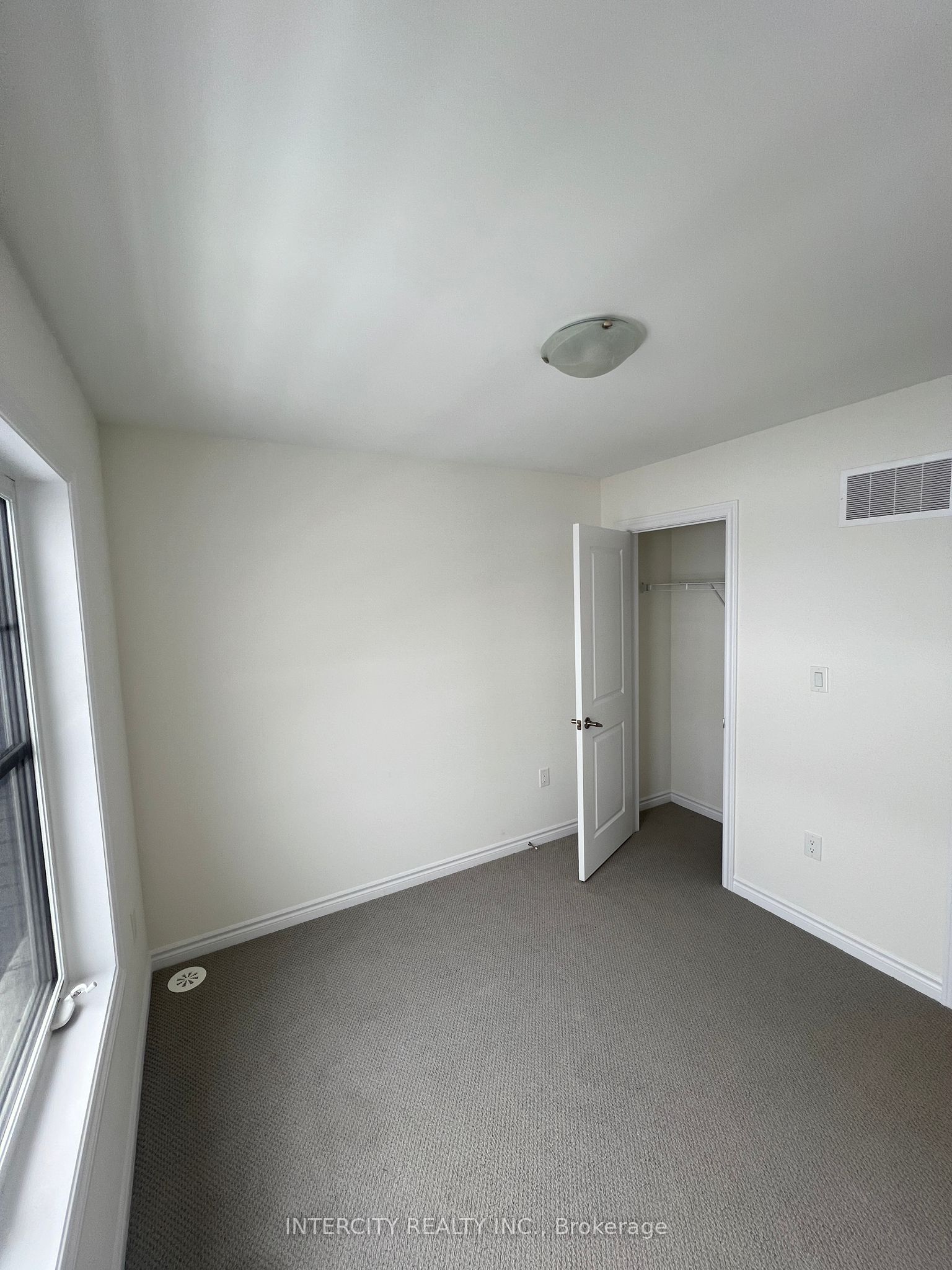 392 Tim Manley Avenue Property Photo 11
