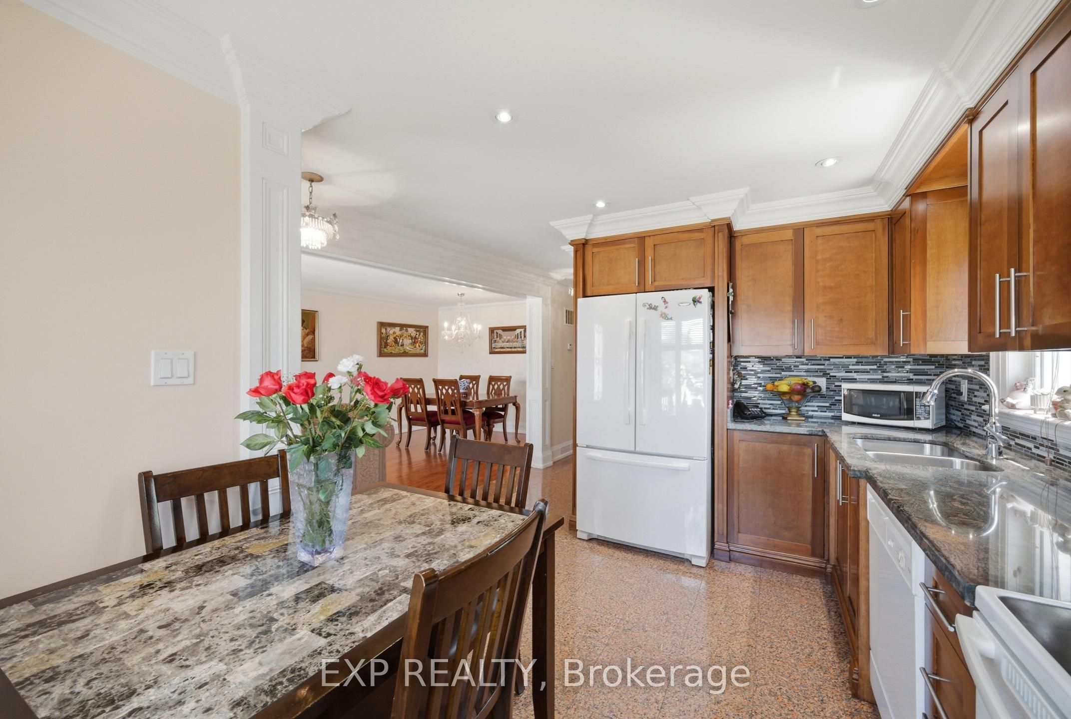 45 Flamborough Drive Property Photo 8