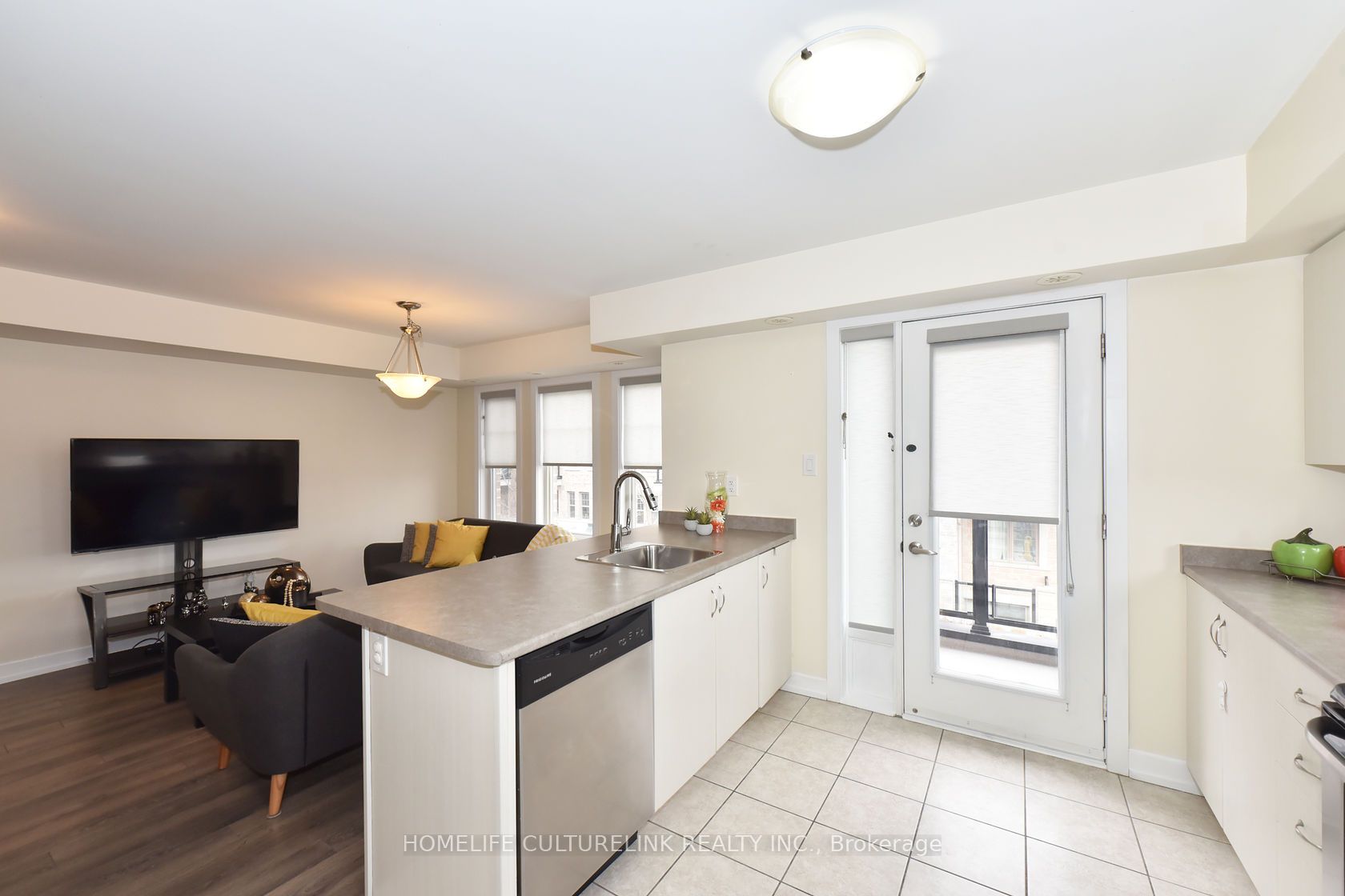 100 Parrotta Drive 89 Property Photo 10