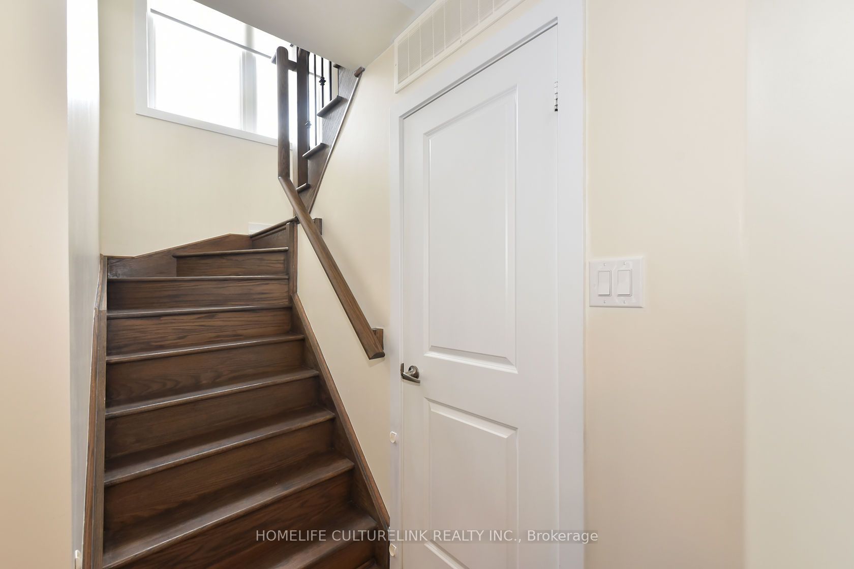100 Parrotta Drive 89 Property Photo 13