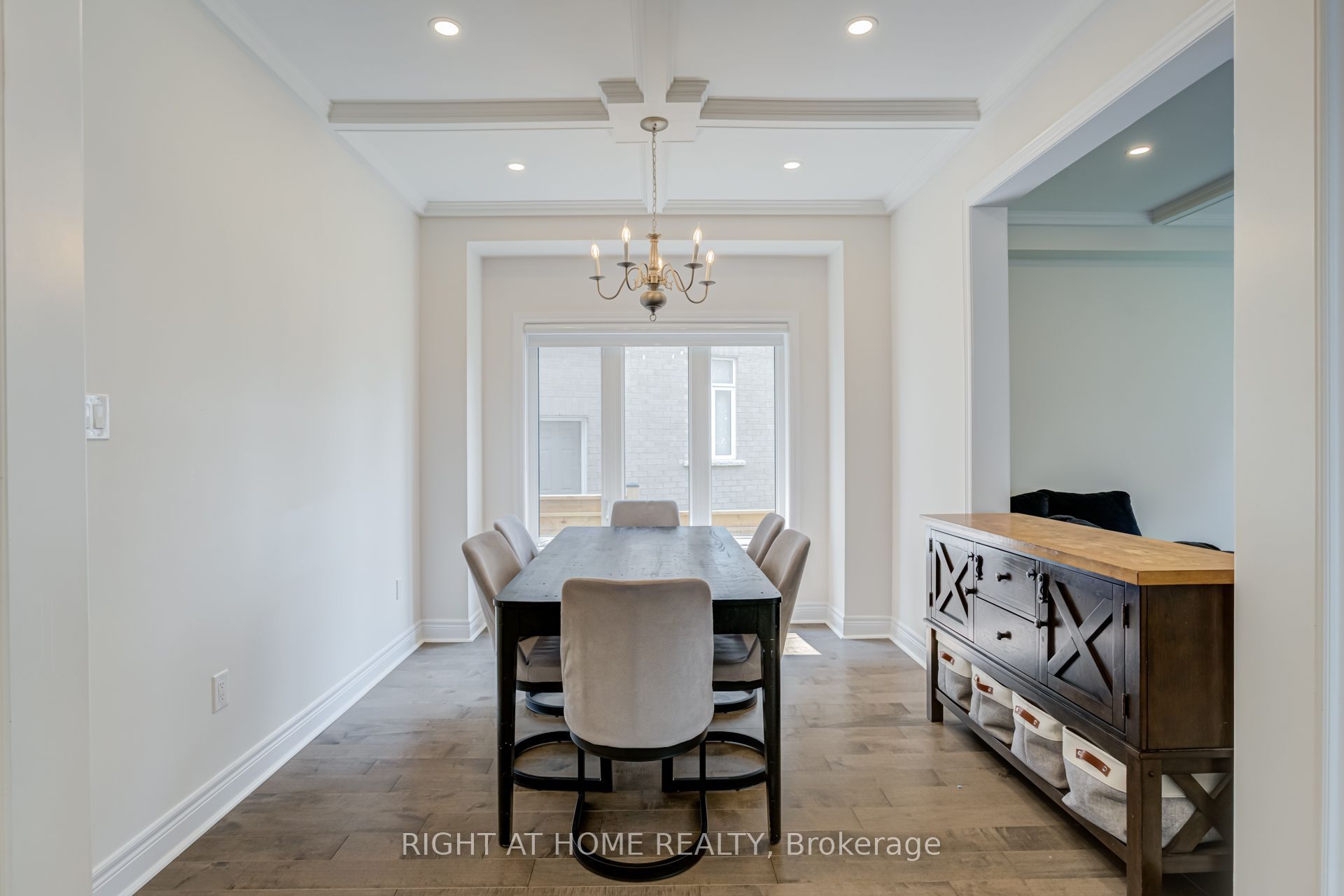 51 Rosewell Crescent Property Photo 20