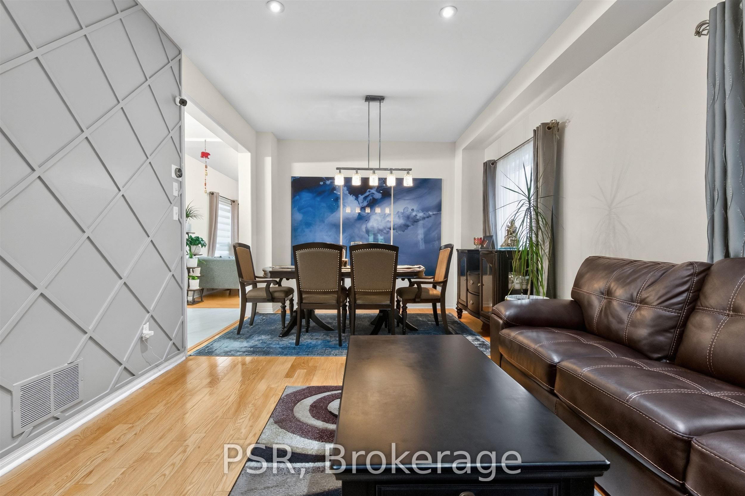 5183 Oscar Peterson Boulevard Property Photo 7