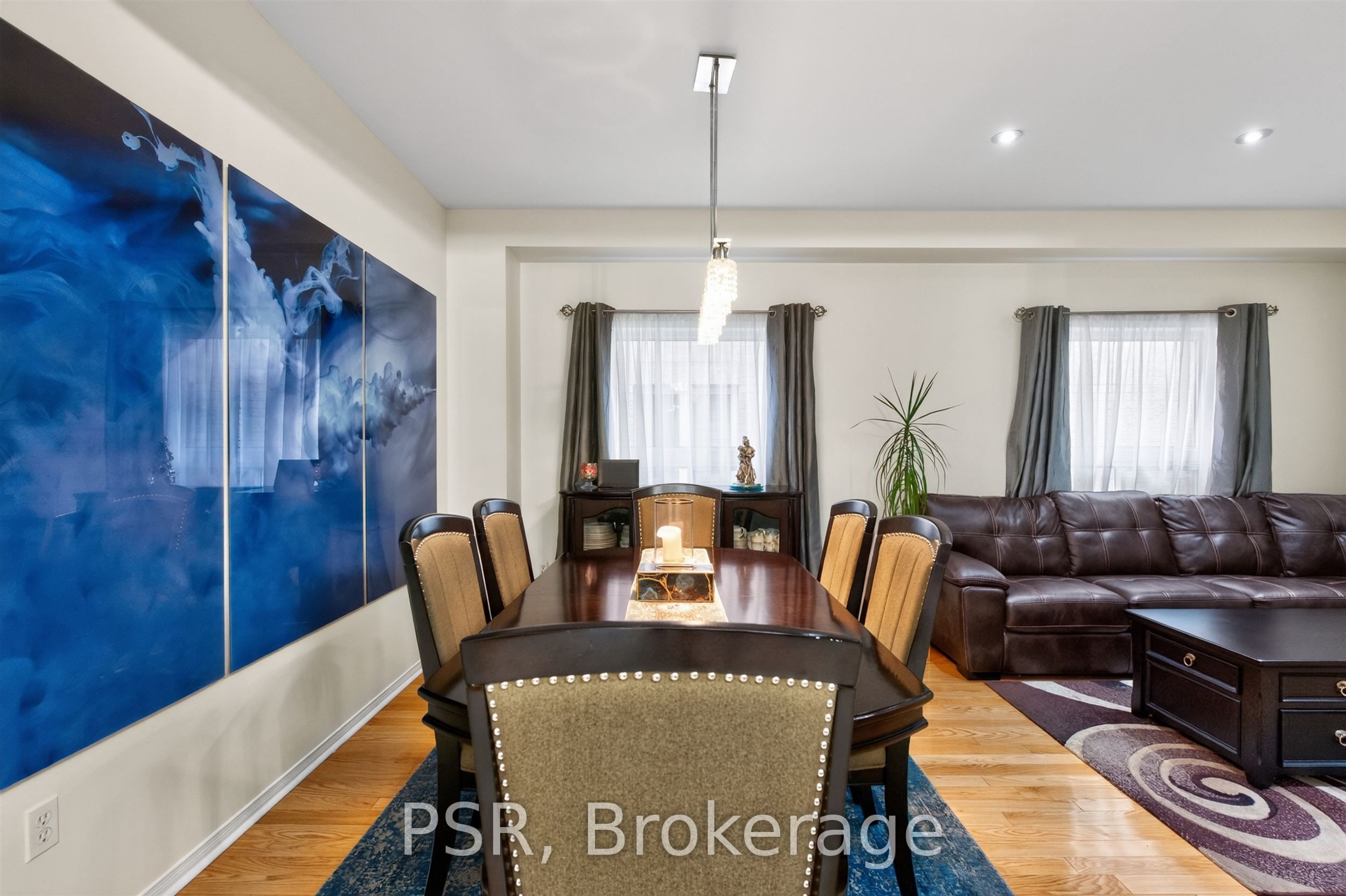 5183 Oscar Peterson Boulevard Property Photo 11