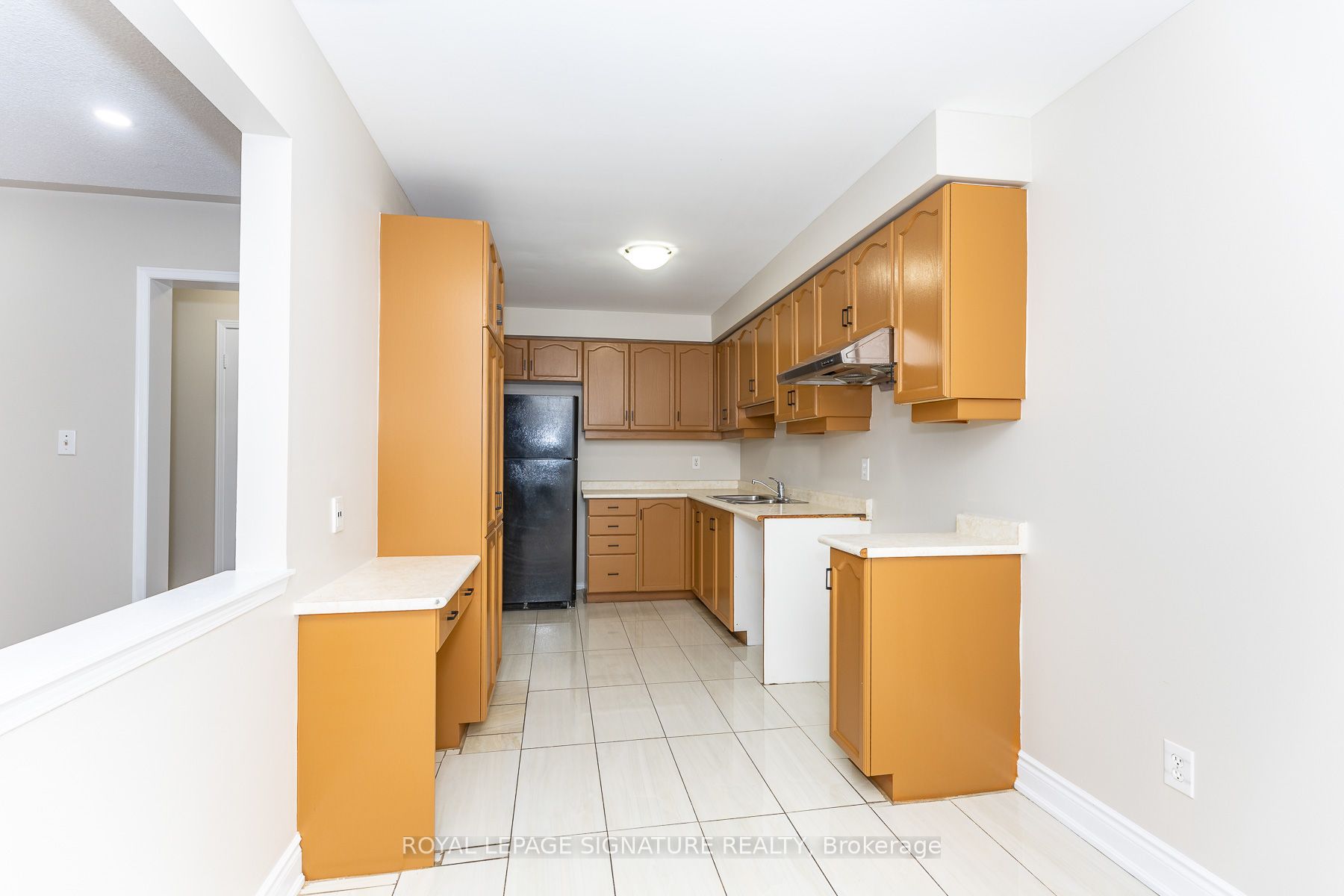 60 Blue Spruce Street Property Photo 17