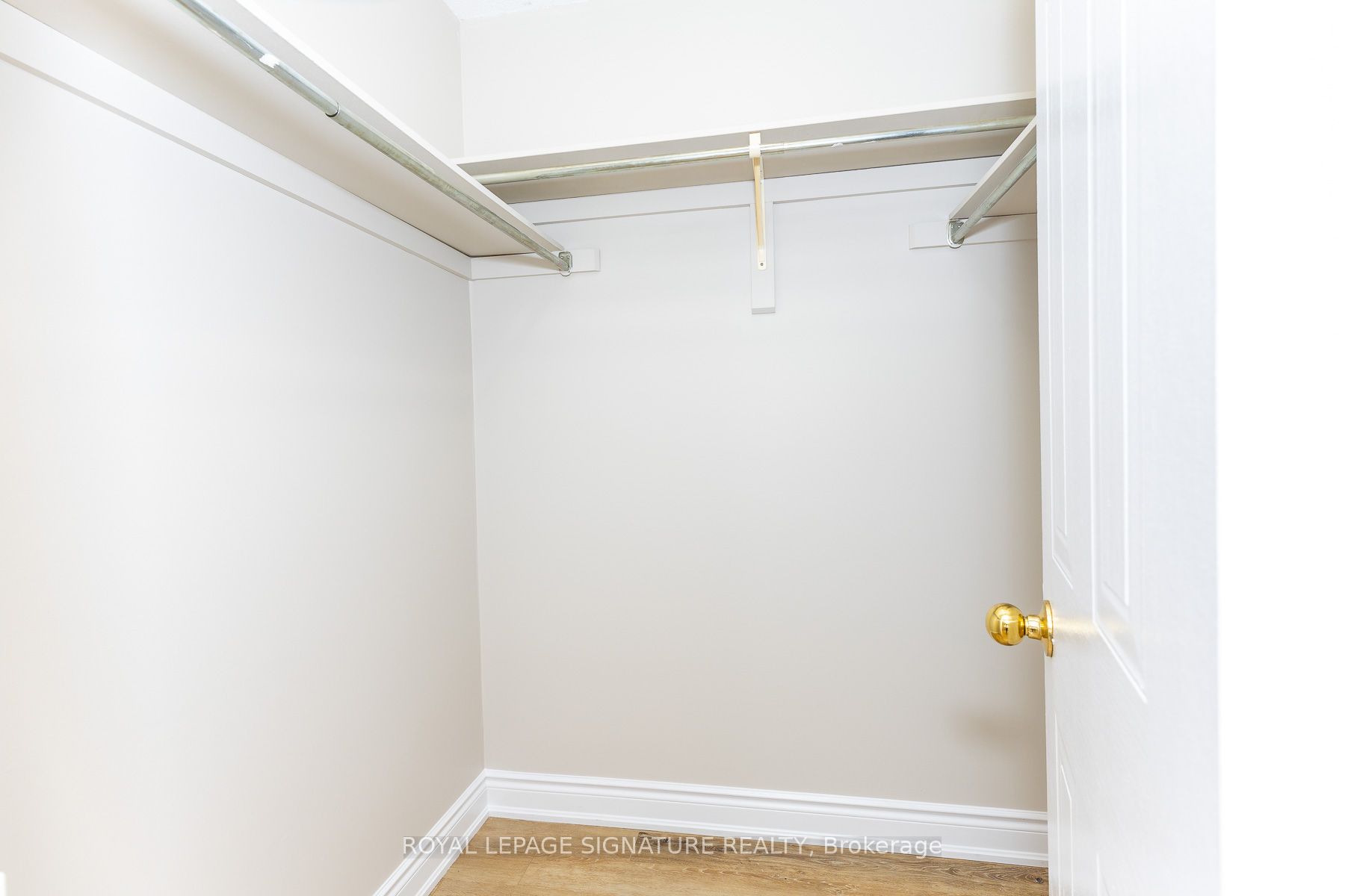 60 Blue Spruce Street Property Photo 32