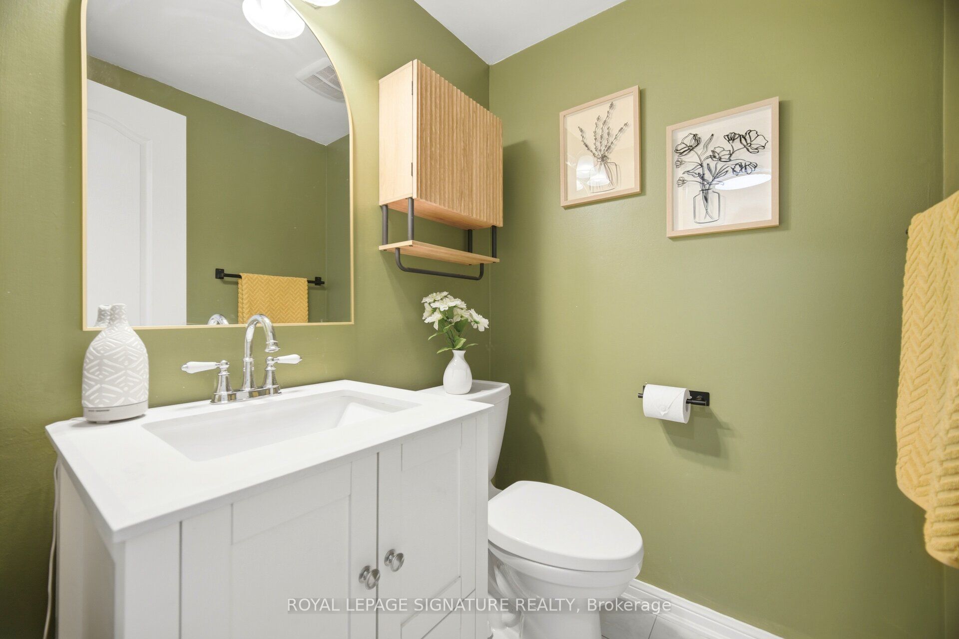 6020 Derry Road 22 Property Photo 21