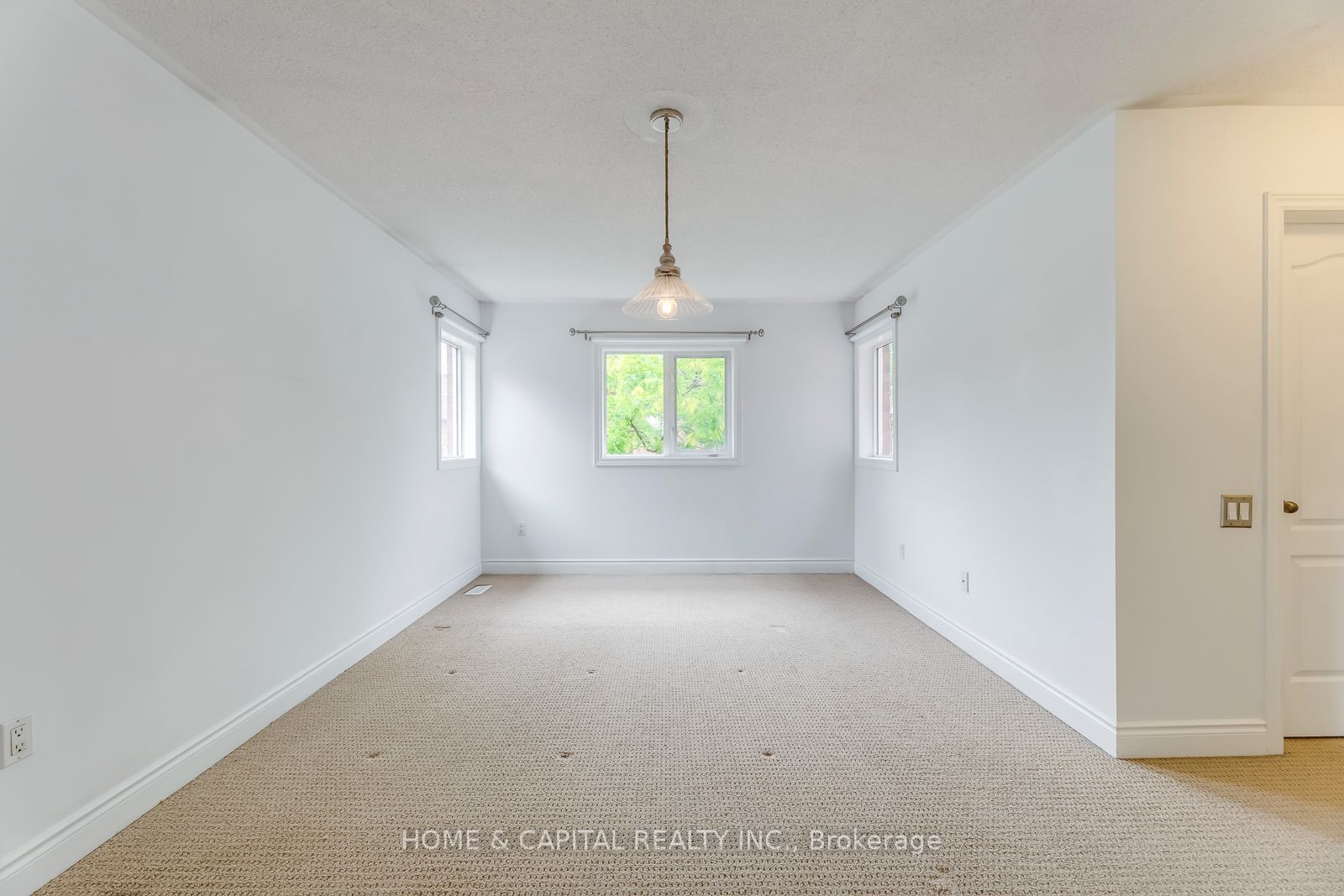 3450 Wavecrest Street Property Photo 35