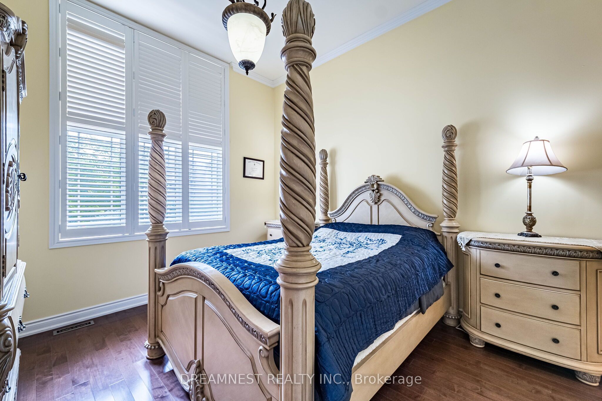 1515 Stewart Crescent Property Photo 16