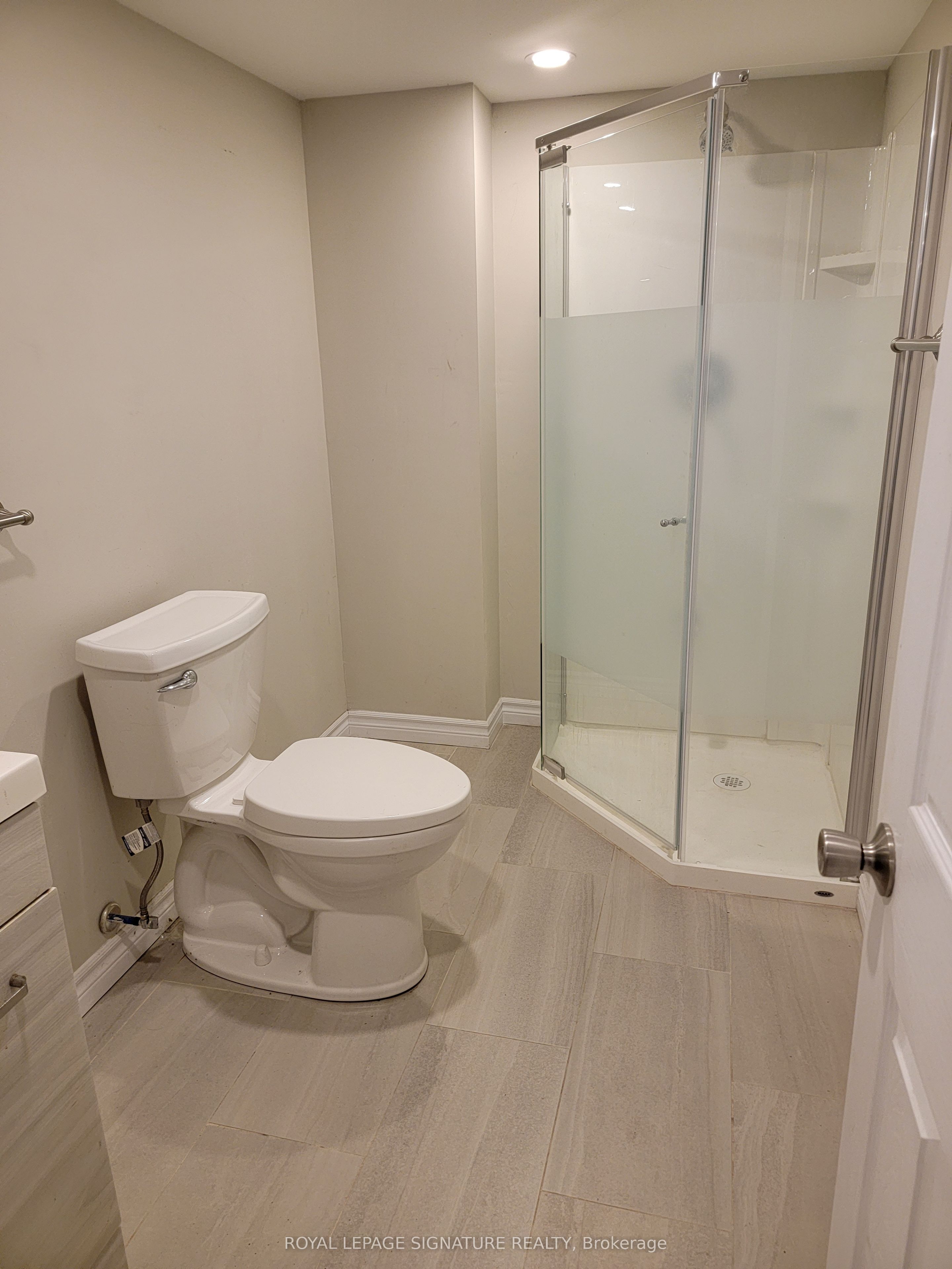 498 Horner Avenue L4 Property Photo 11