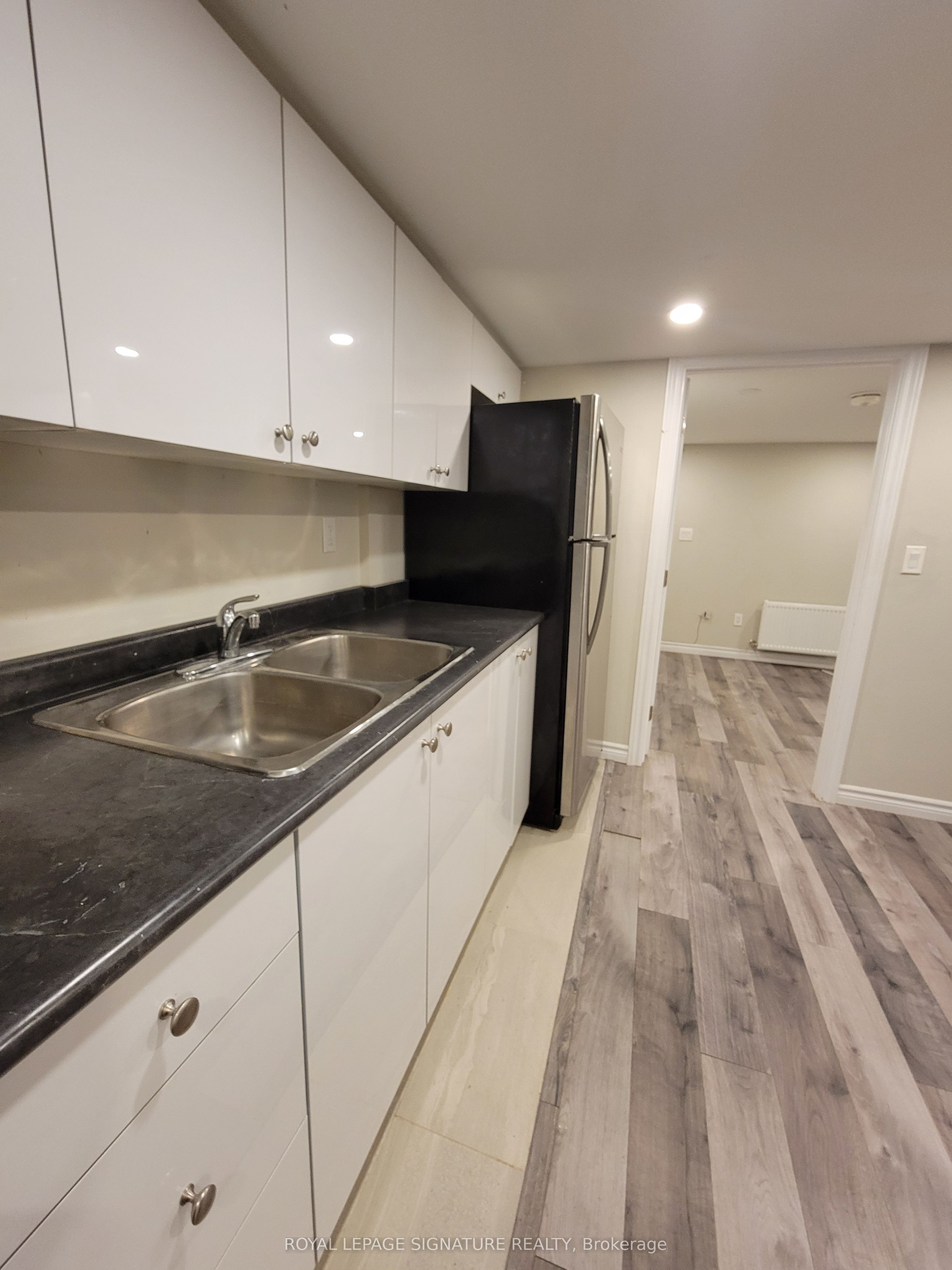 498 Horner Avenue L4 Property Photo 13