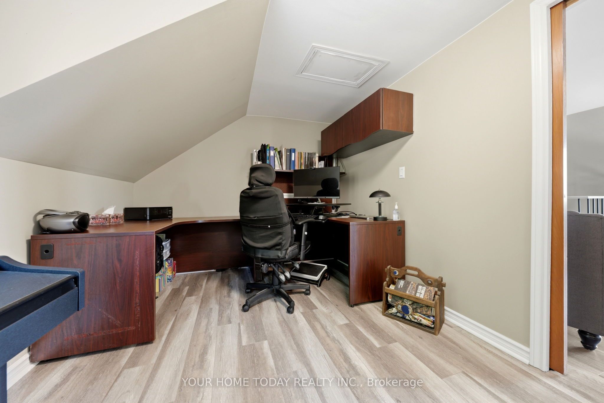 15585 Clayhill Road Property Photo 15