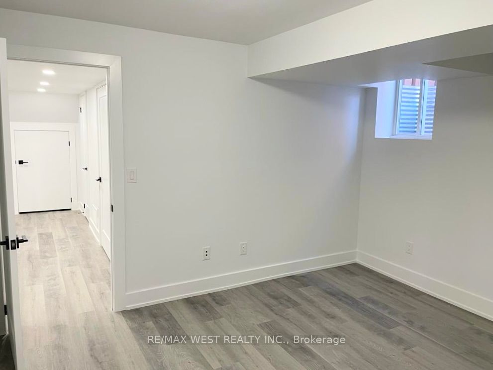 26 Smoothwater Street Basement Property Photo 10