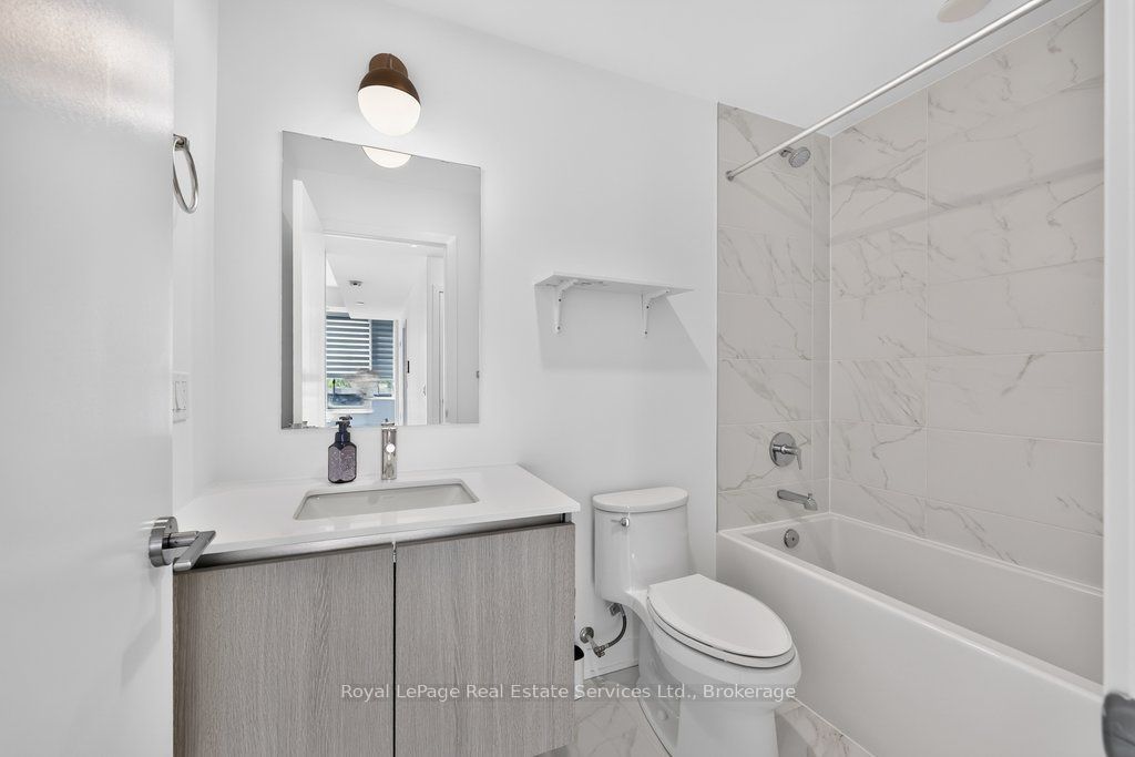 405 Dundas Street W 332 Property Photo 29