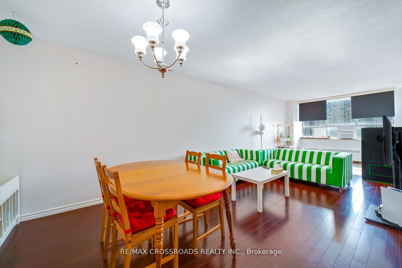 340 Dixon Road 1208 Property Photo 8