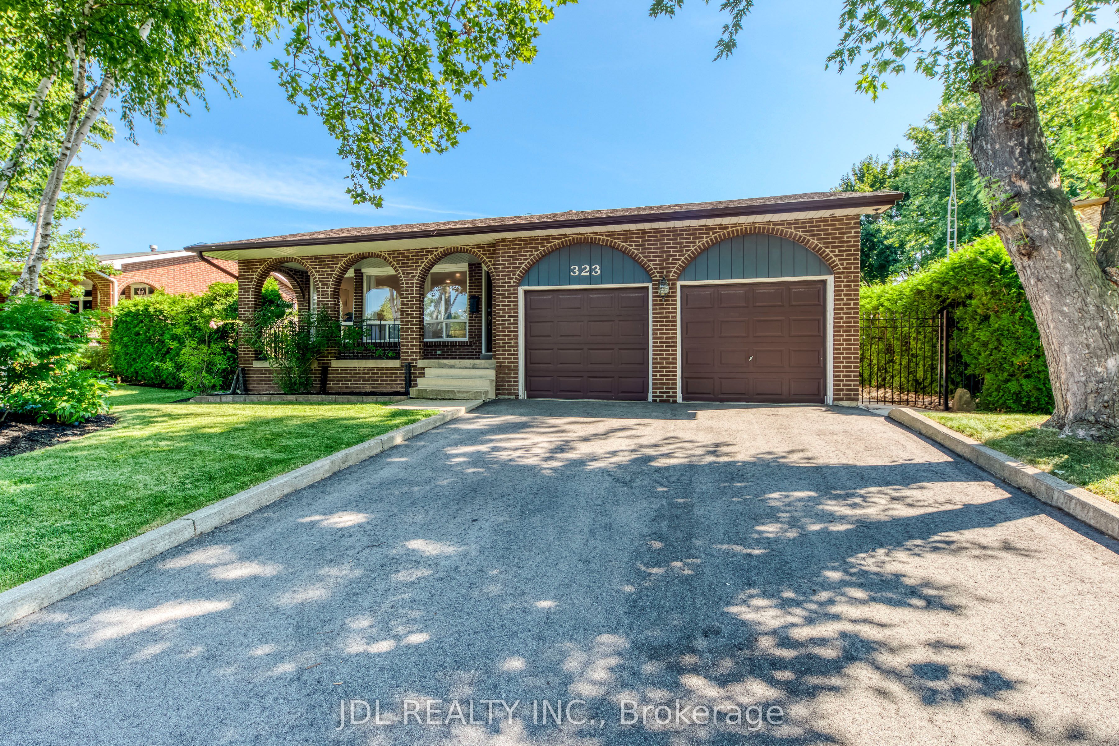 323 Warminster Drive S Property Photo 1