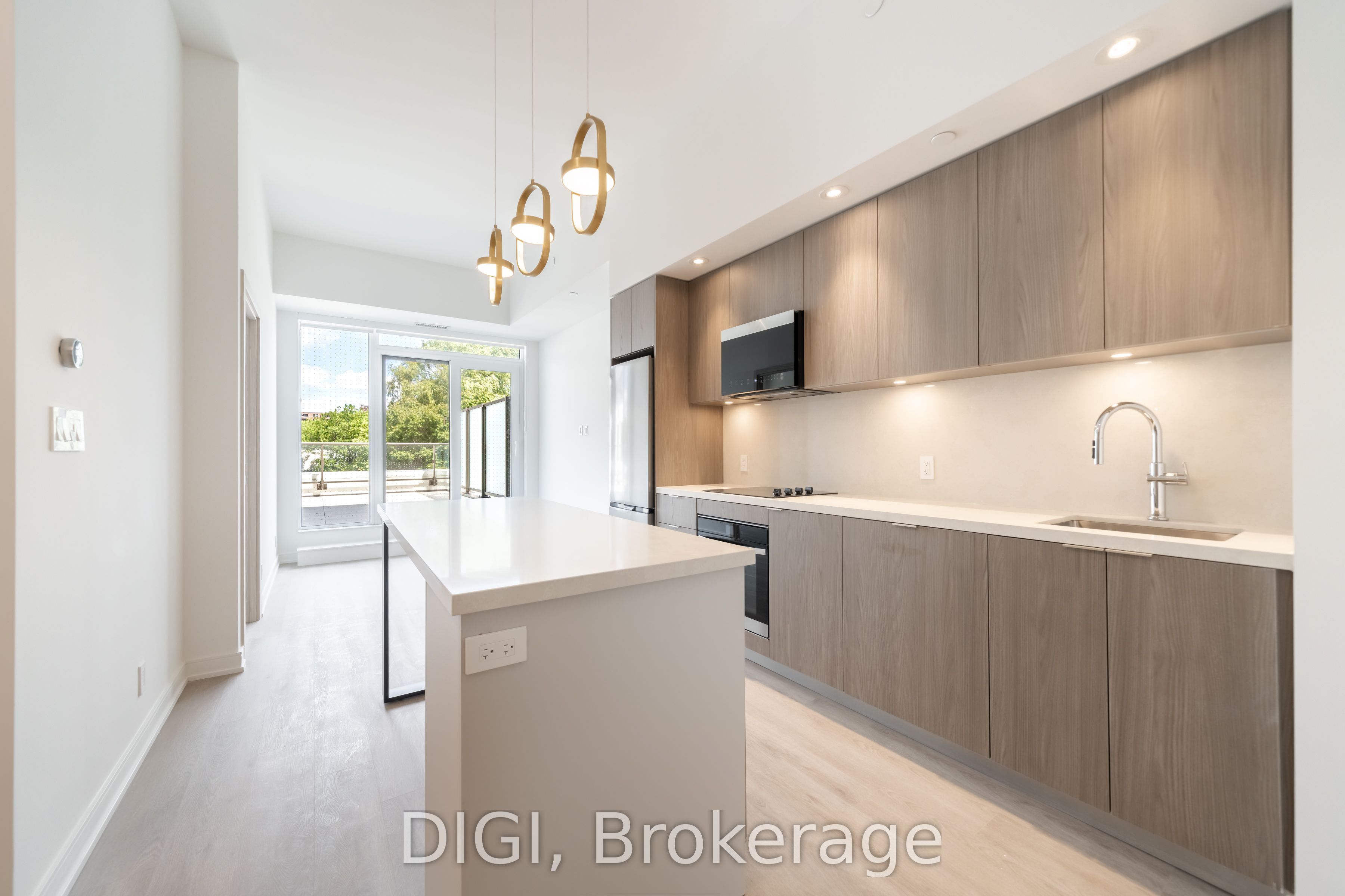 485 Perth Avenue W426 Property Photo 1
