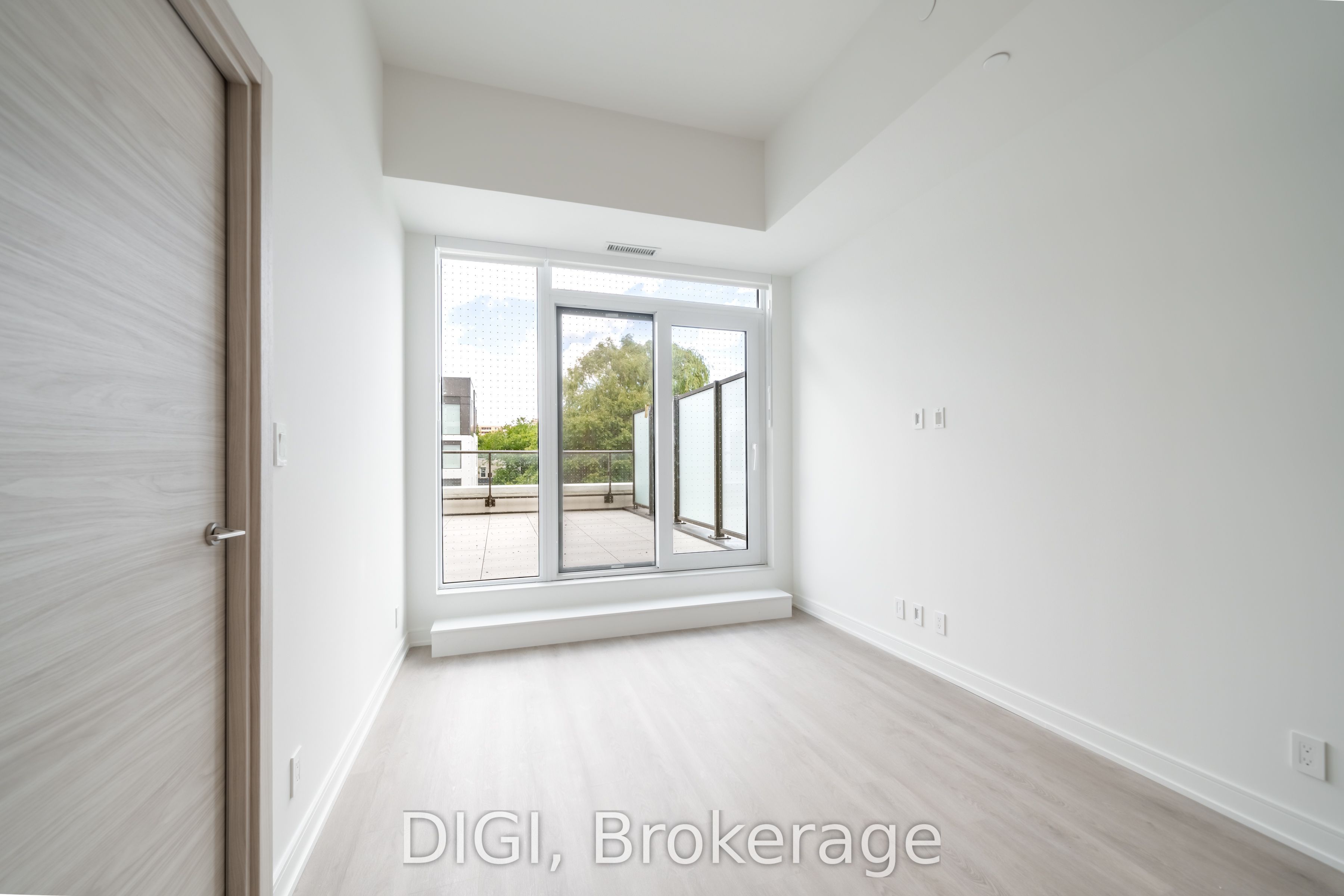 485 Perth Avenue W426 Property Photo 10