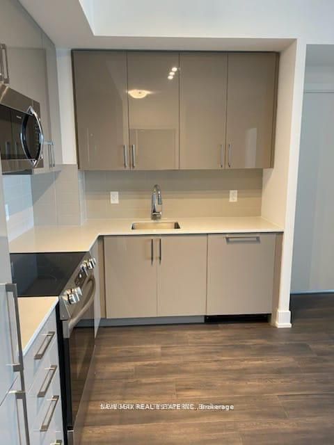 2450 Old Bronte Road 510 Property Photo 12