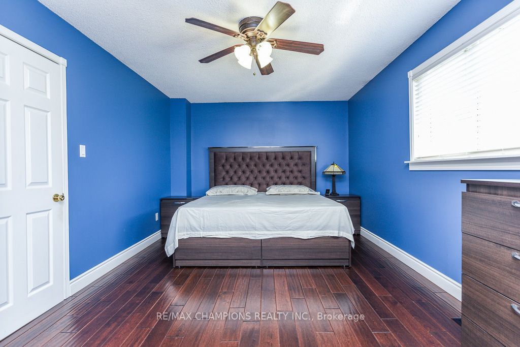 163 Simmons Boulevard Property Photo 30