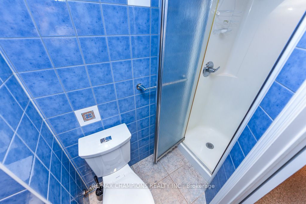 163 Simmons Boulevard Property Photo 36