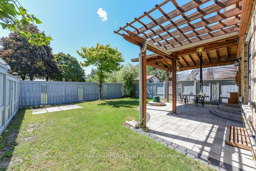 163 Simmons Boulevard Property Photo 44