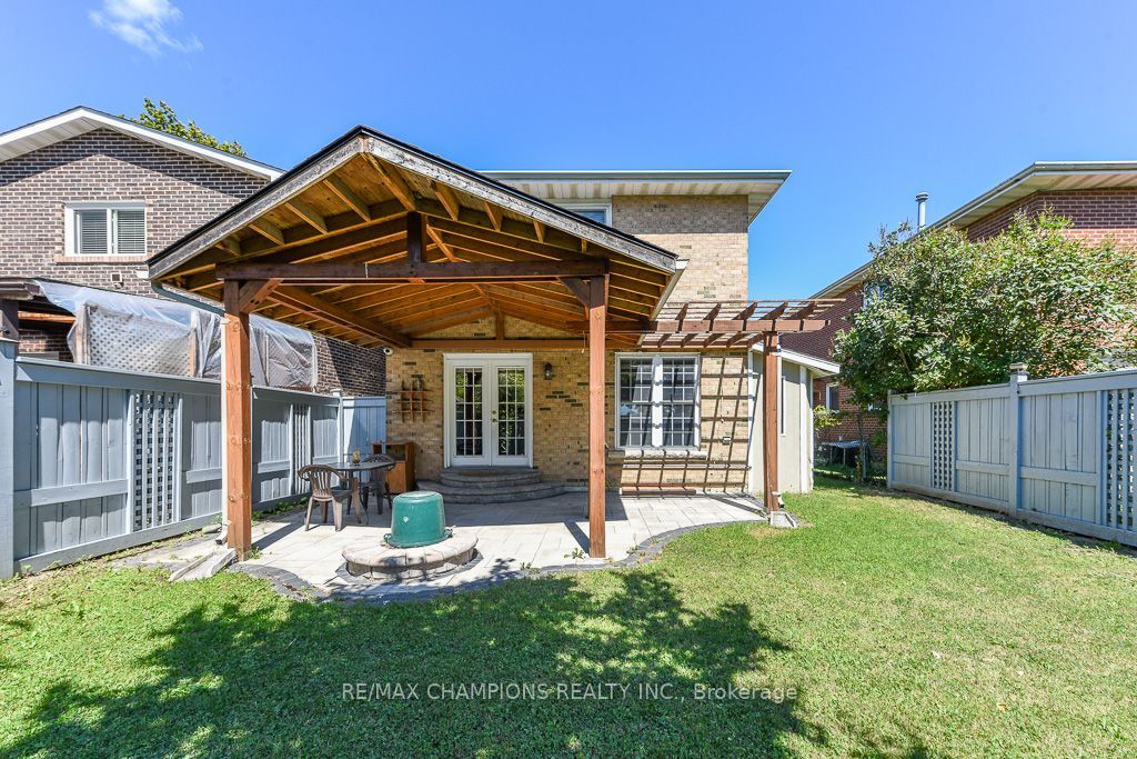 163 Simmons Boulevard Property Photo 47