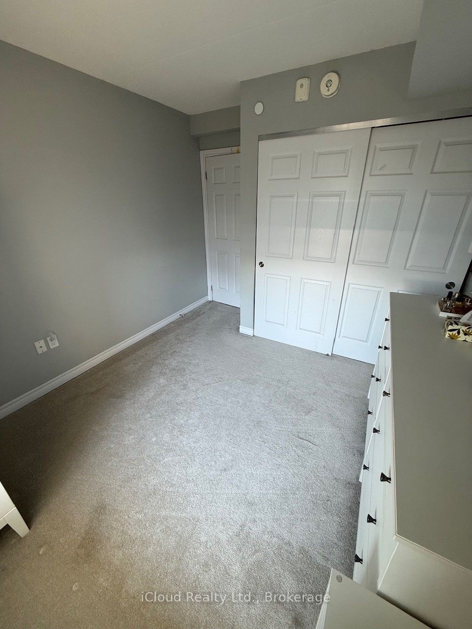 716 Main Street E 210 Property Photo 21