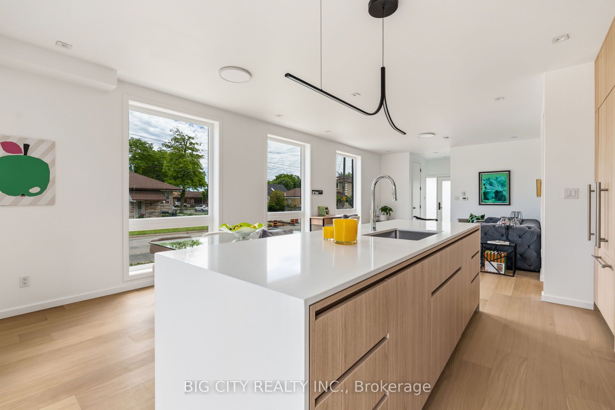 276 Lanor Avenue 1 Property Photo 18