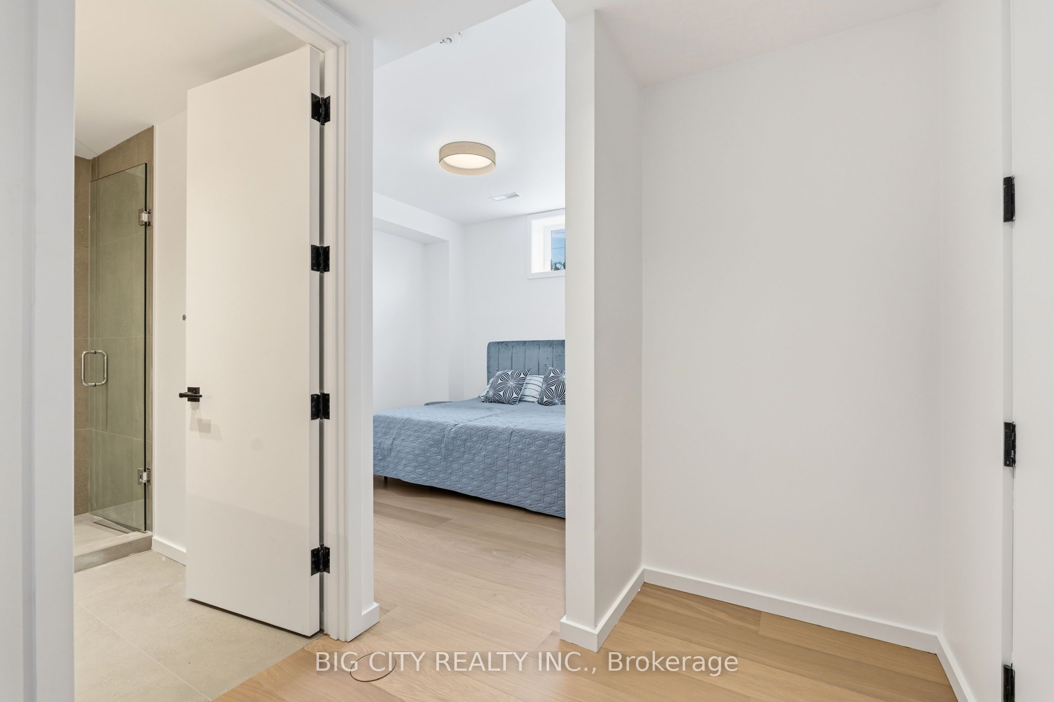 276 Lanor Avenue 1 Property Photo 23