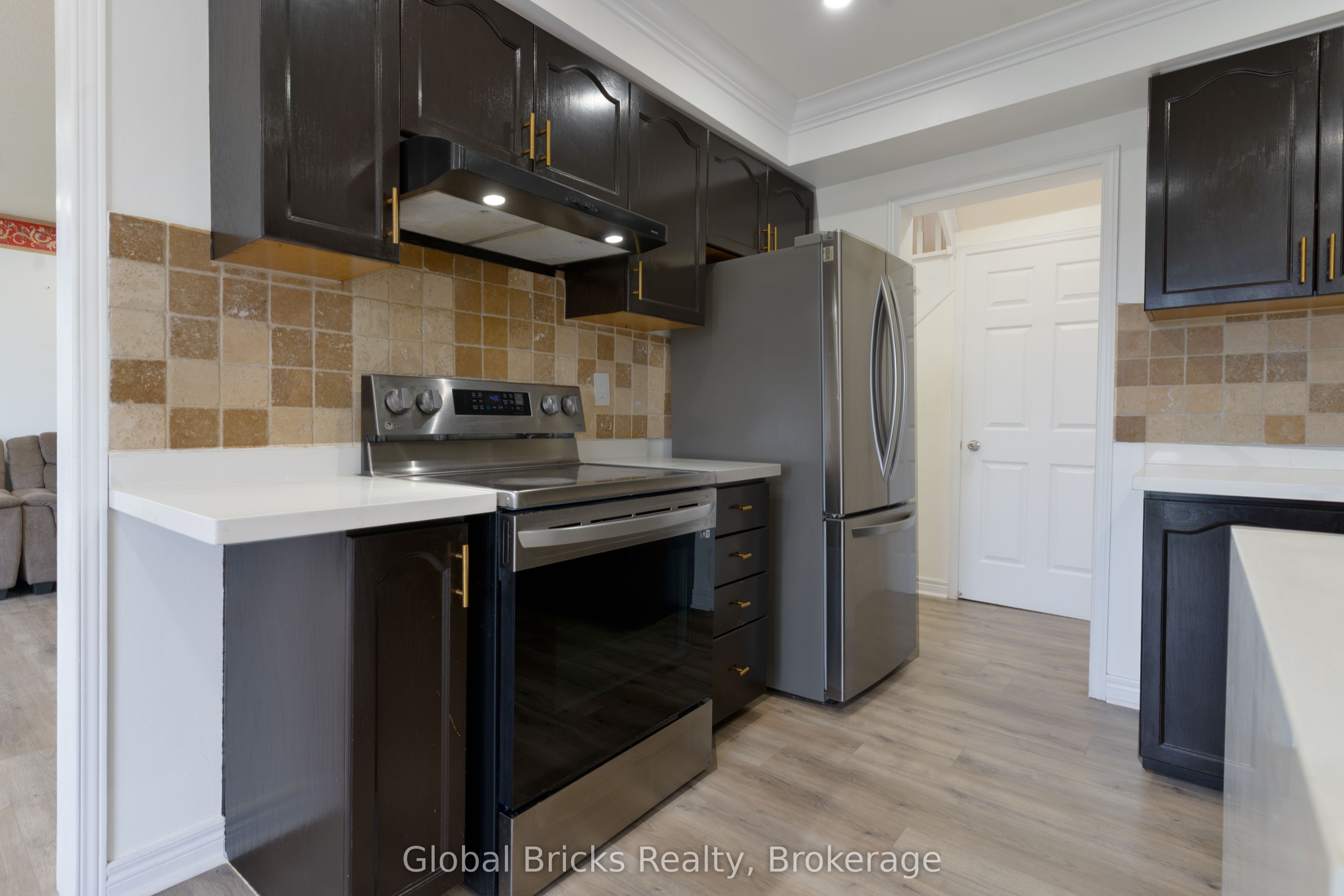 85 Millstone Drive Property Photo 8