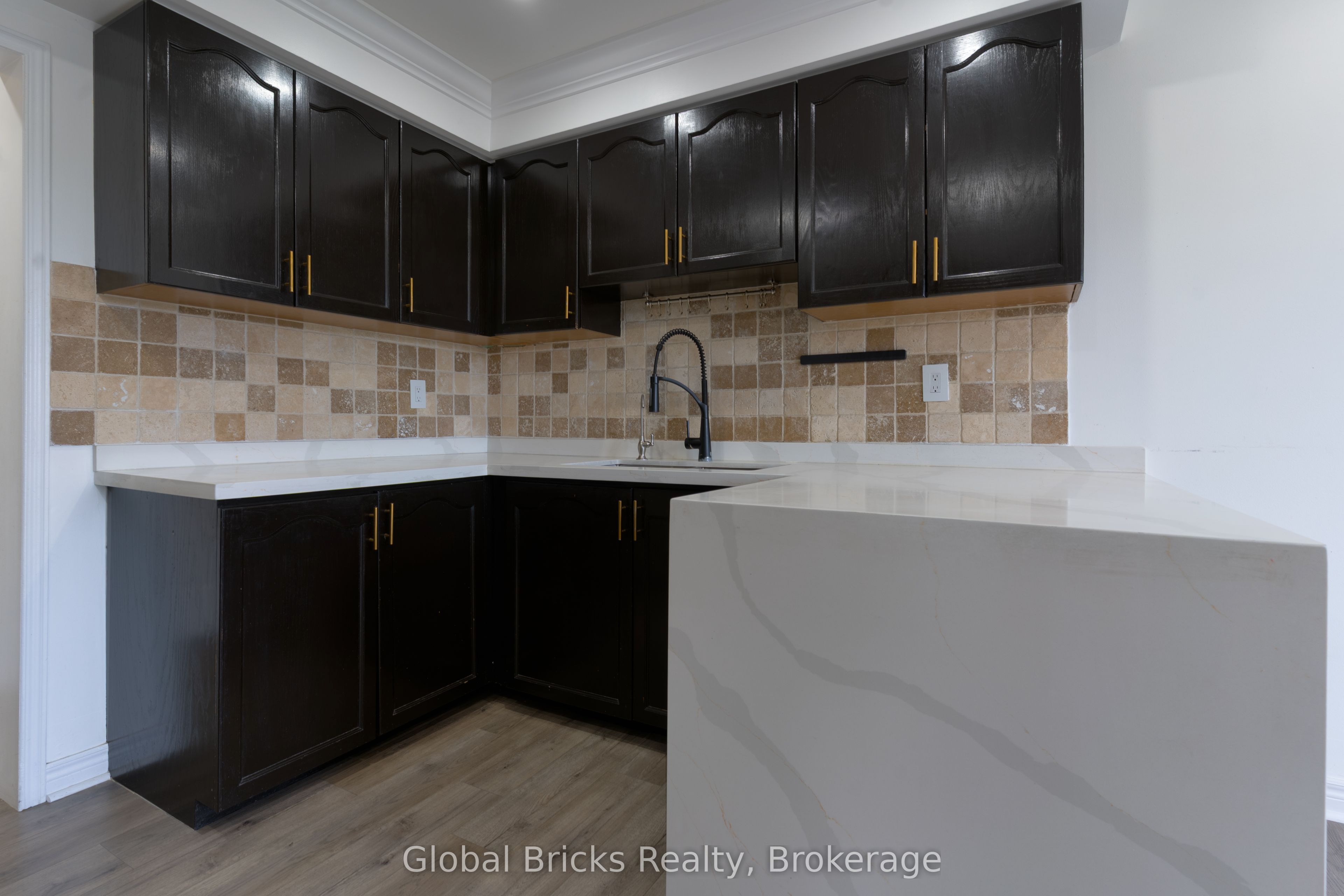 85 Millstone Drive Property Photo 9