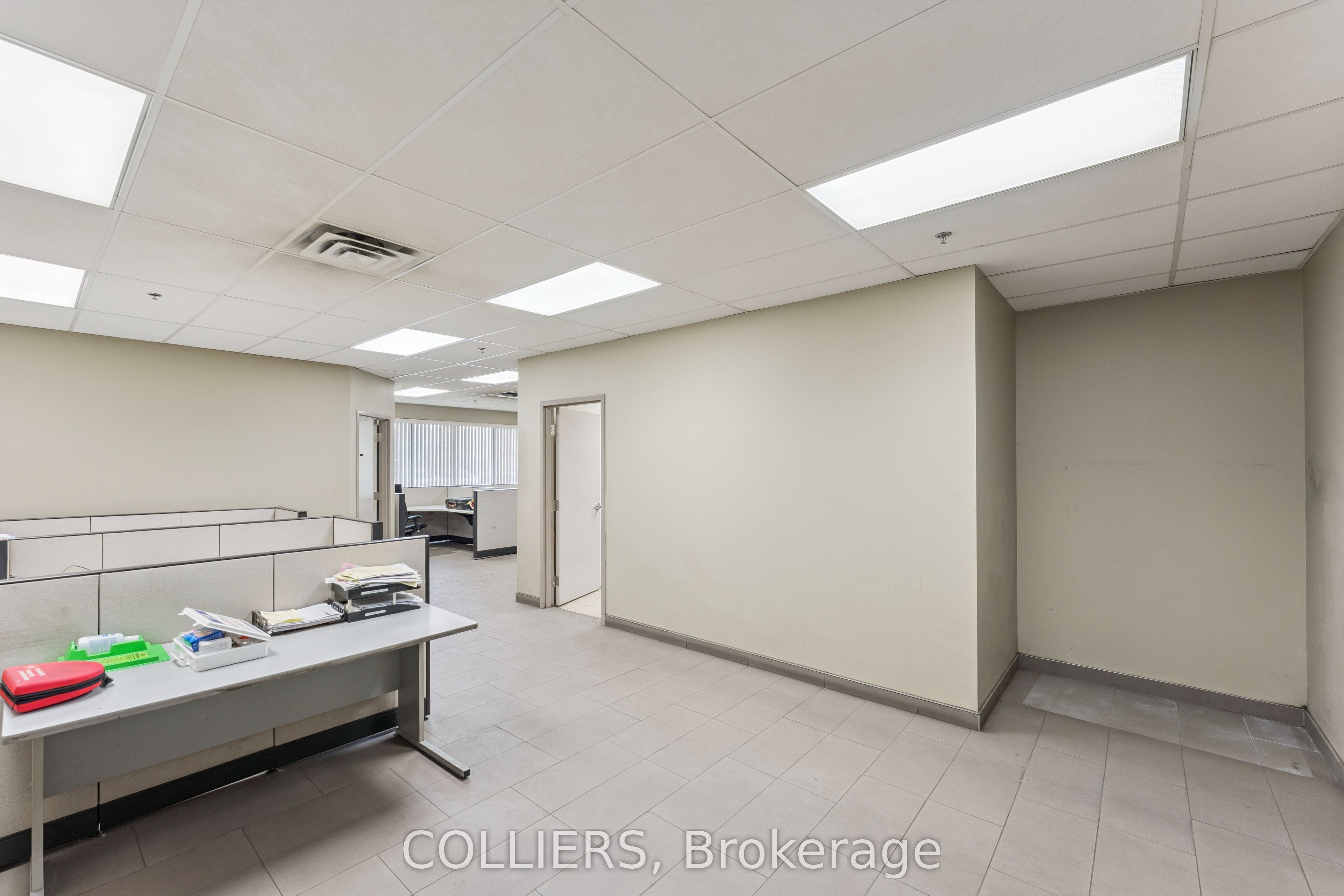 120 Van Kirk Drive B Property Photo 28